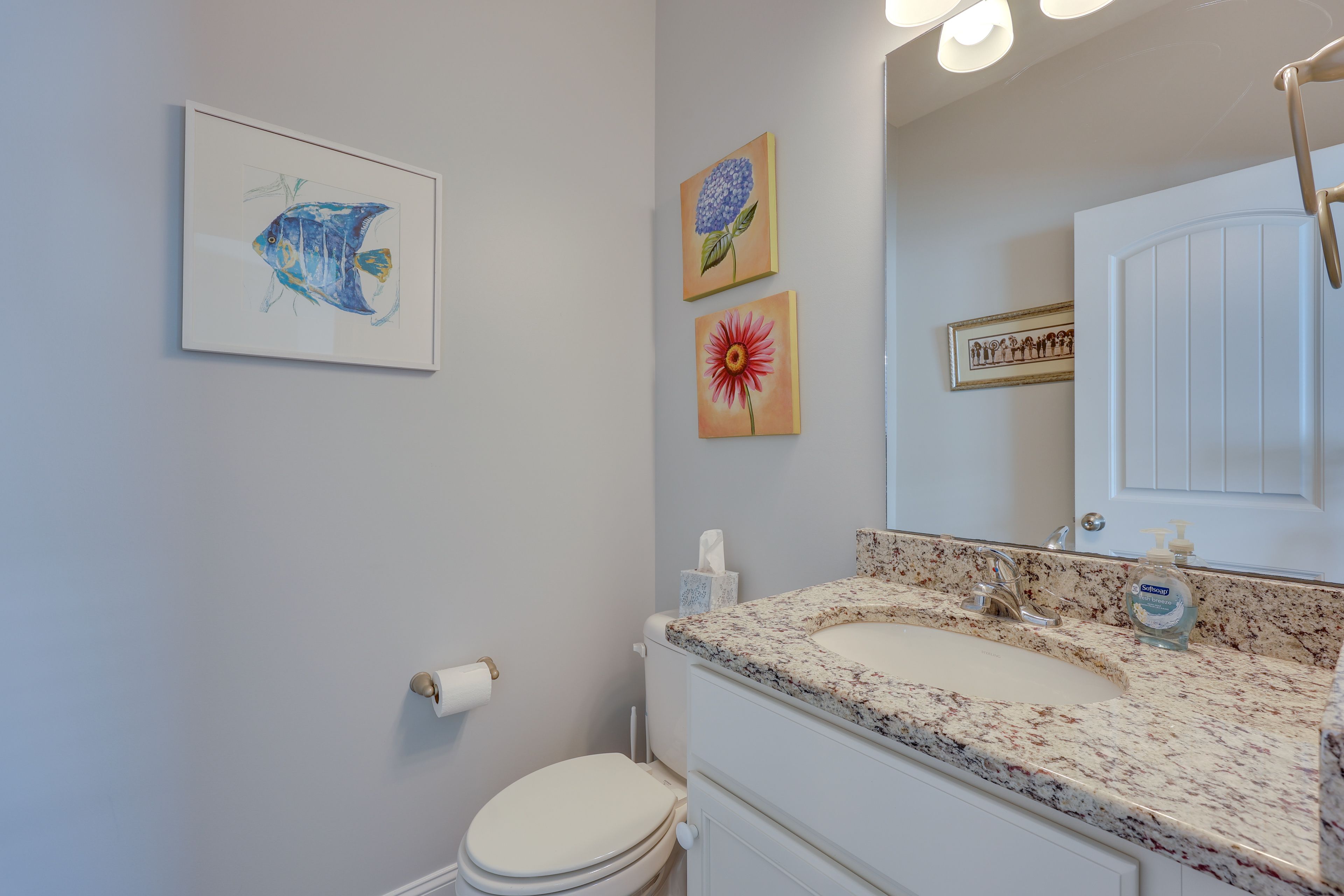 Half Bathroom | 2nd Floor