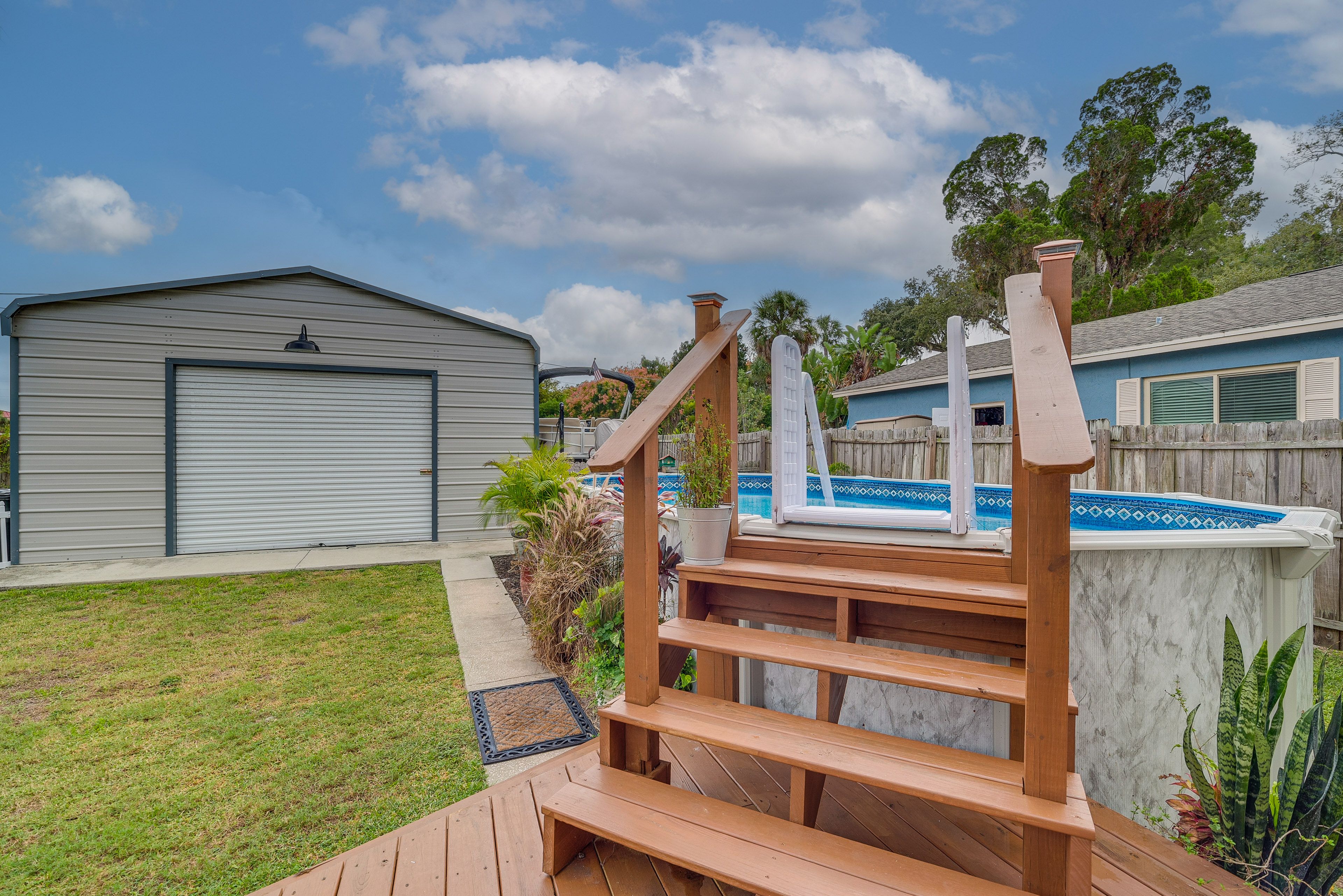 Private Backyard Area | Outdoor Pool (Open Year-Round)