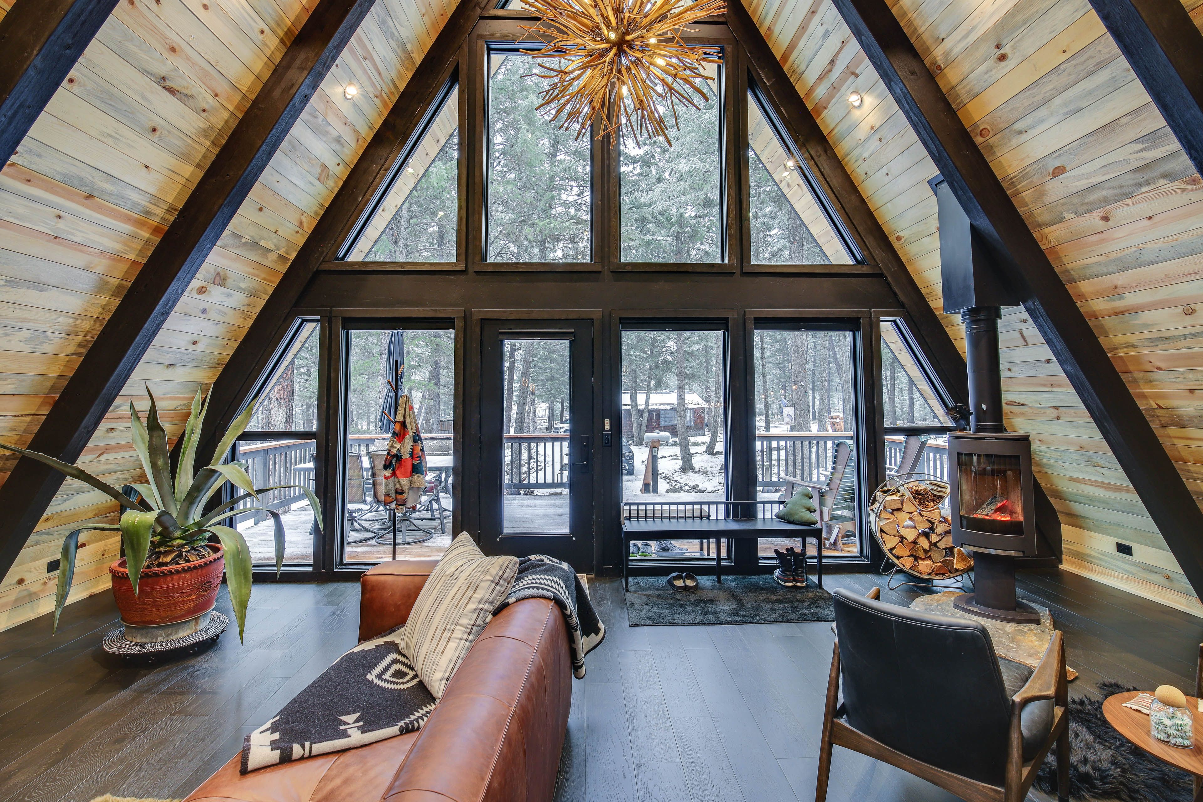 Living Room | Wood-Burning Stove