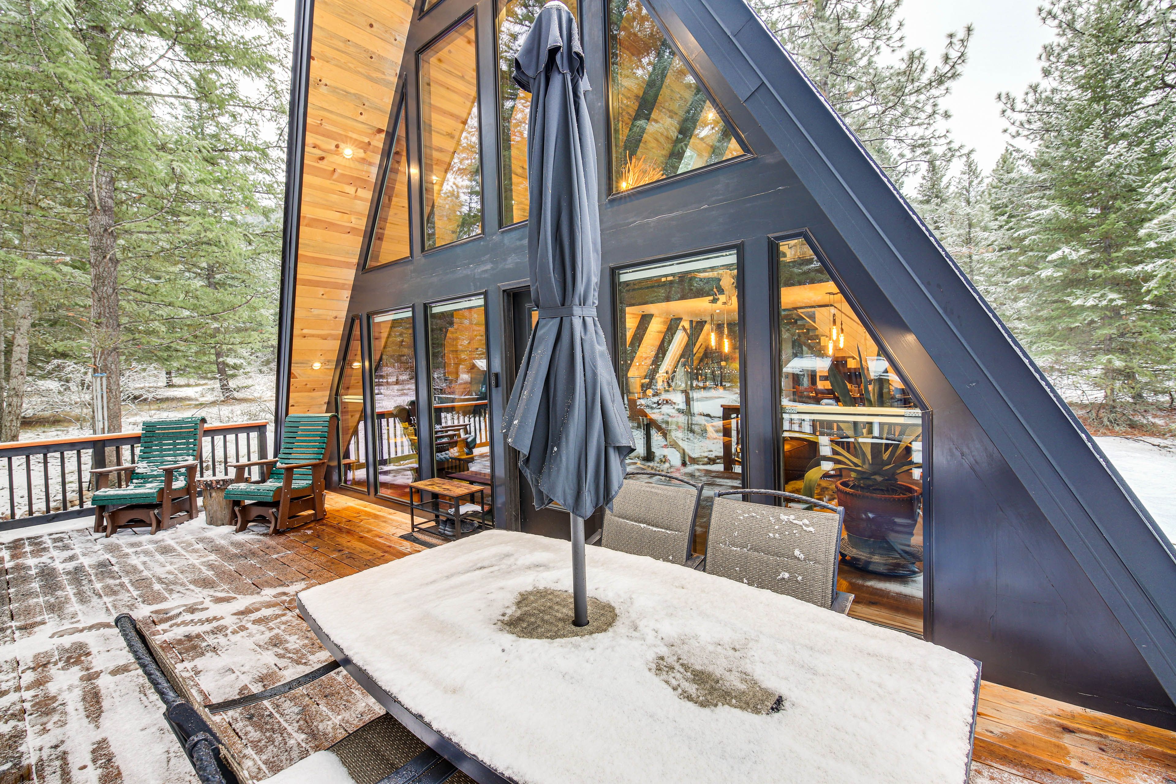 Furnished Deck