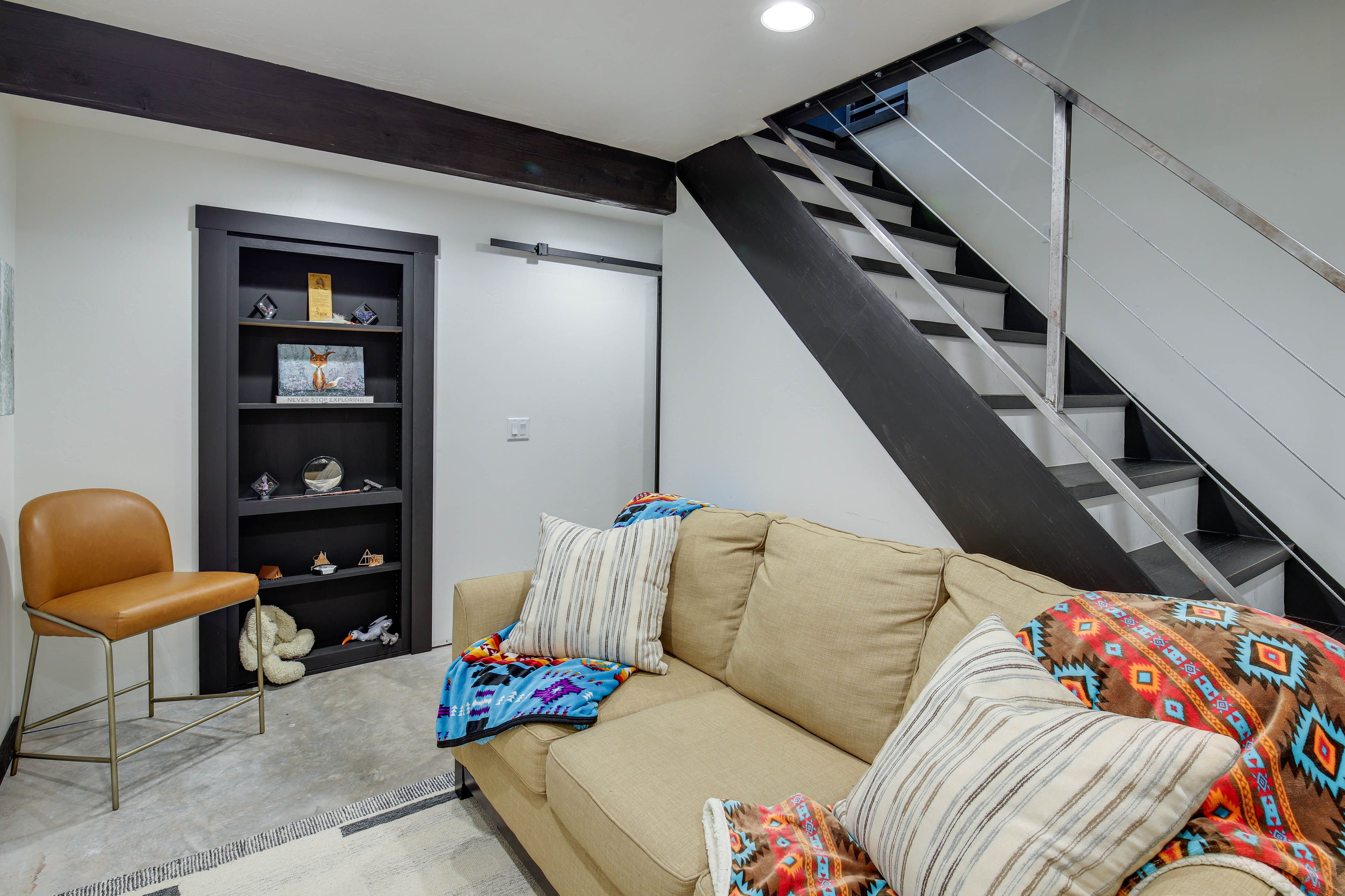 Family Room | Smart TV | Ground Floor
