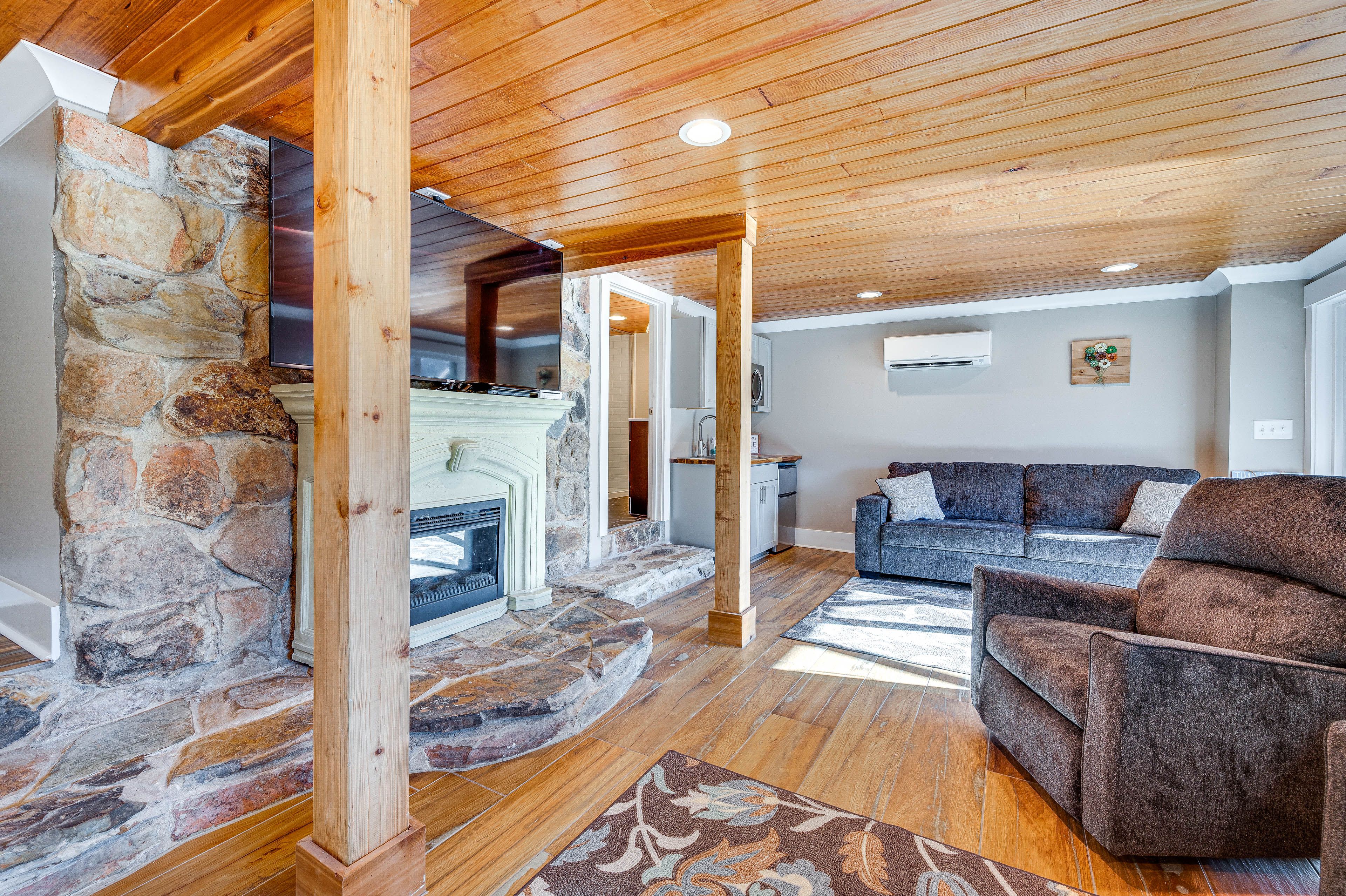 Downstairs Living Room | Ground Floor | Queen Sleeper Sofa | Full Sleeper Sofa
