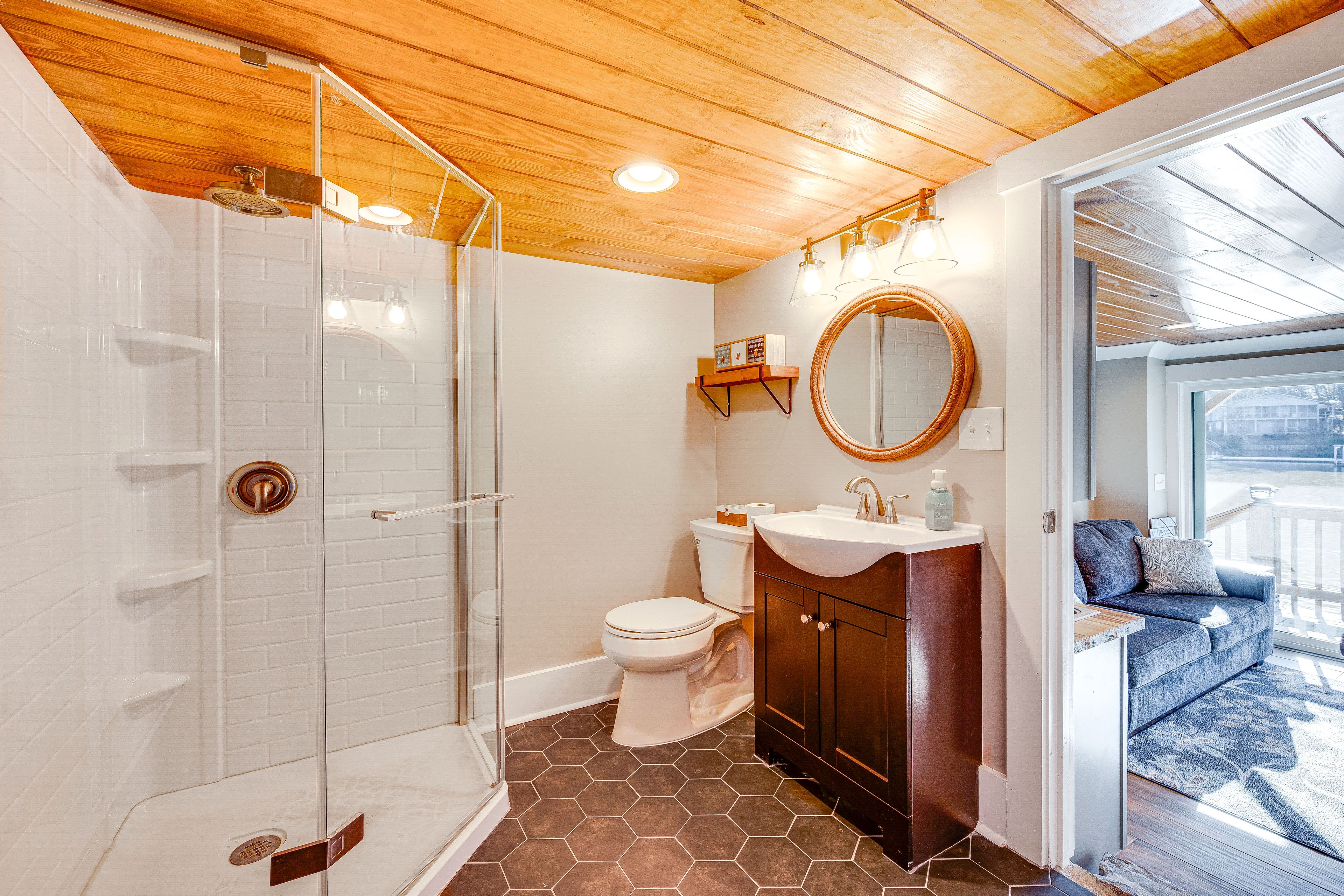 Full Bathroom | Ground Floor