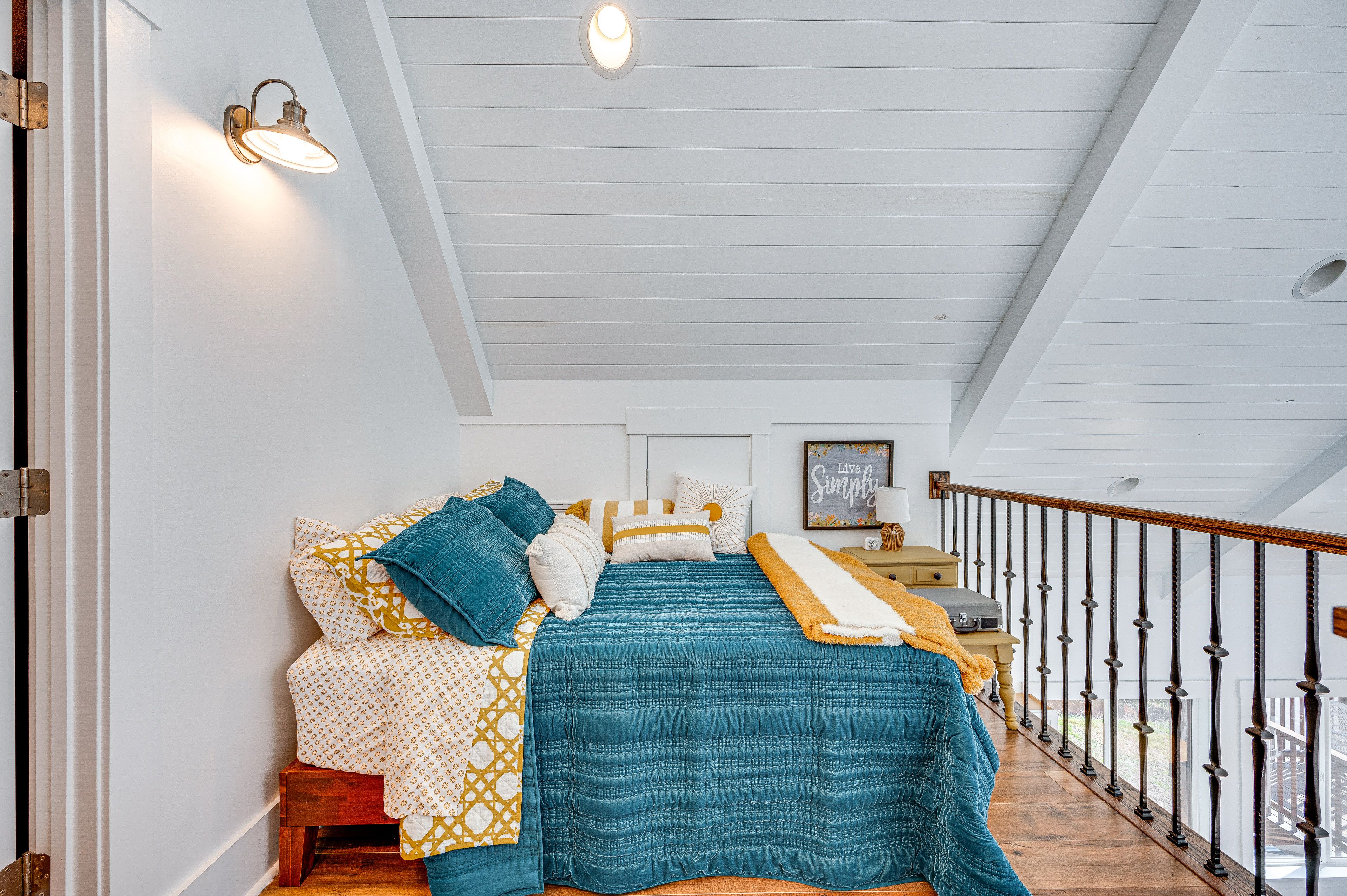 Loft | 2nd Floor | Full Bed