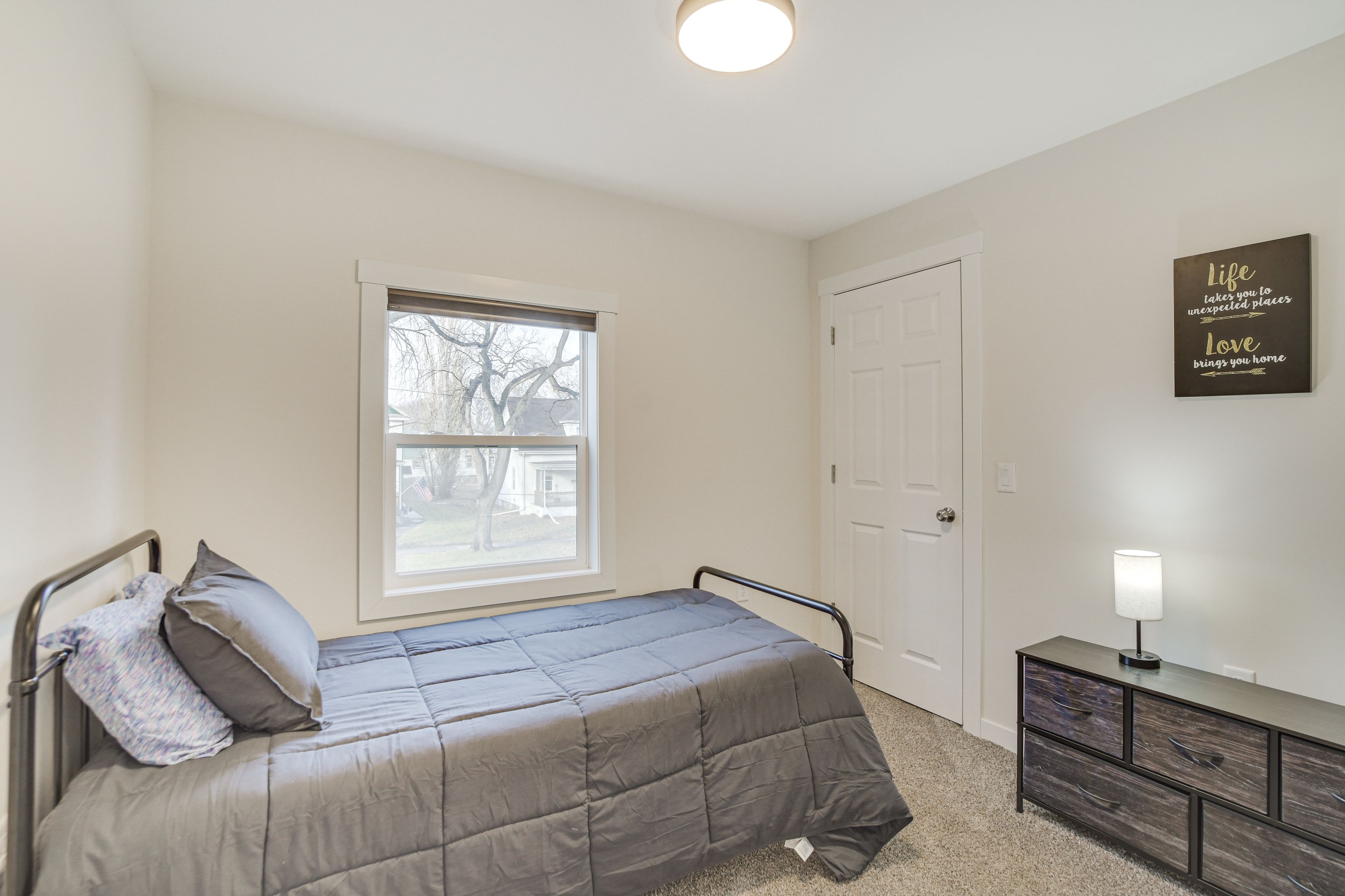 Bedroom 3 | Twin Bed | 2nd Floor