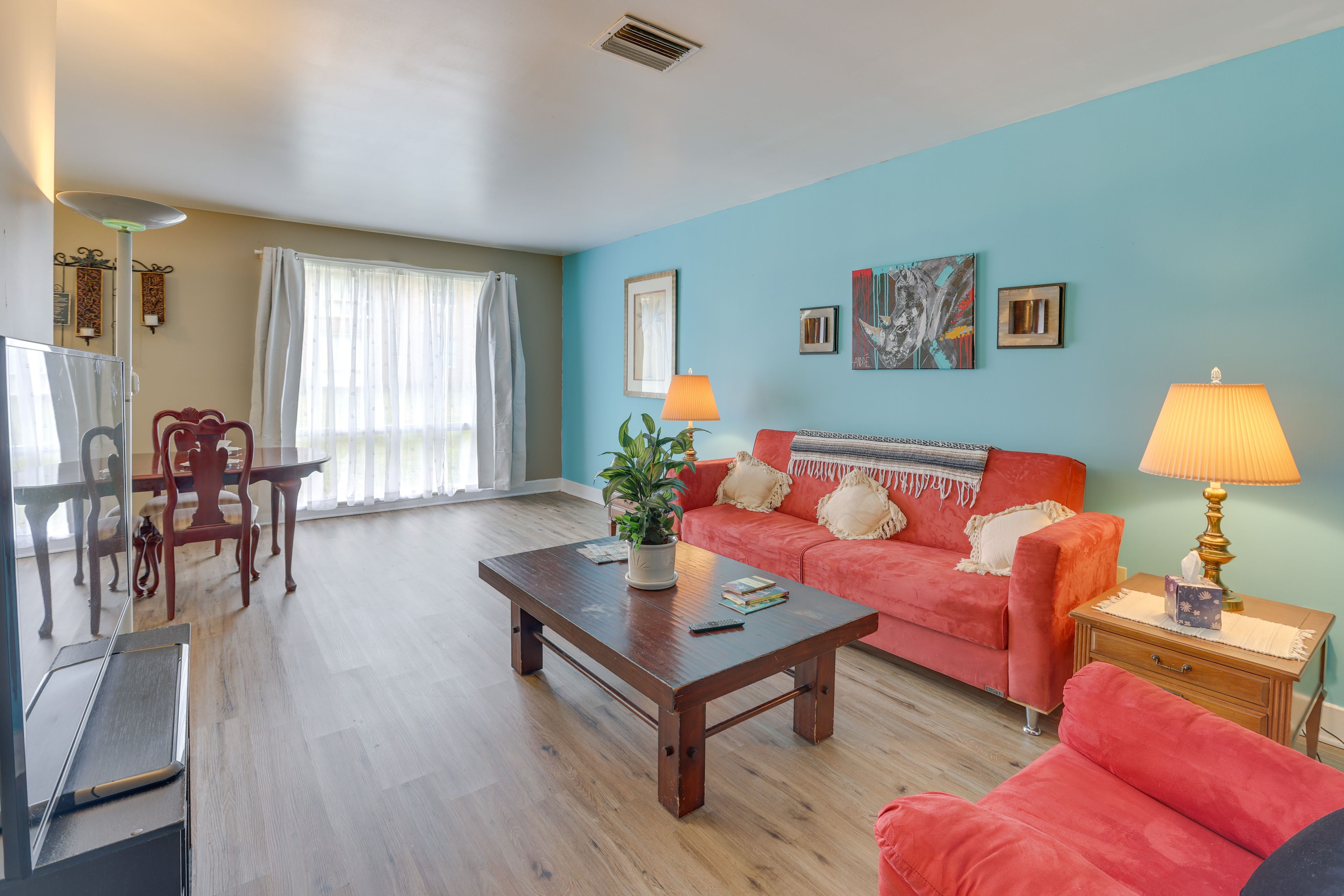 Living Room | Full Futon | Central A/C & Heat