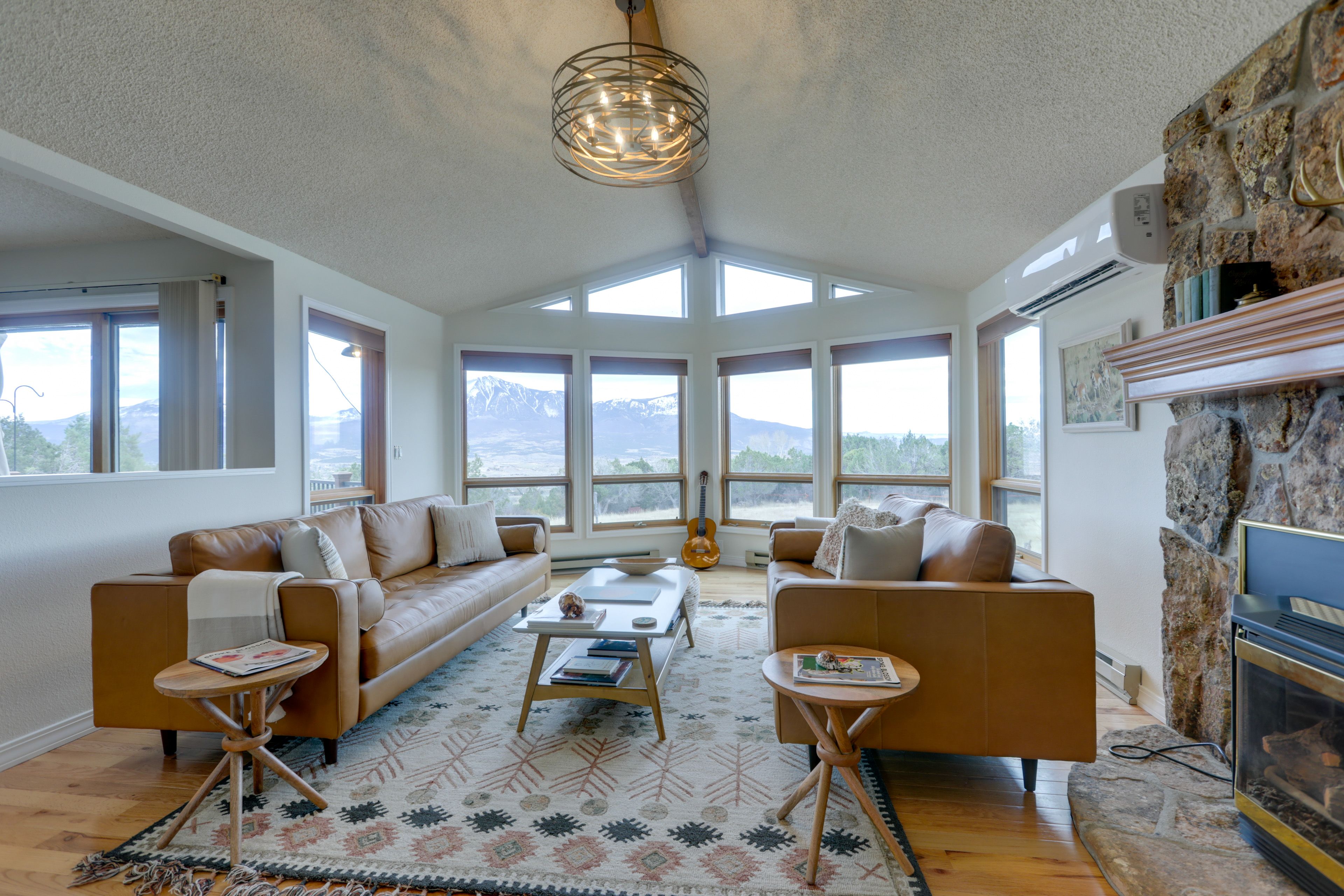 Living Room | Fireplace | Mountain Views | Books | 2nd Floor