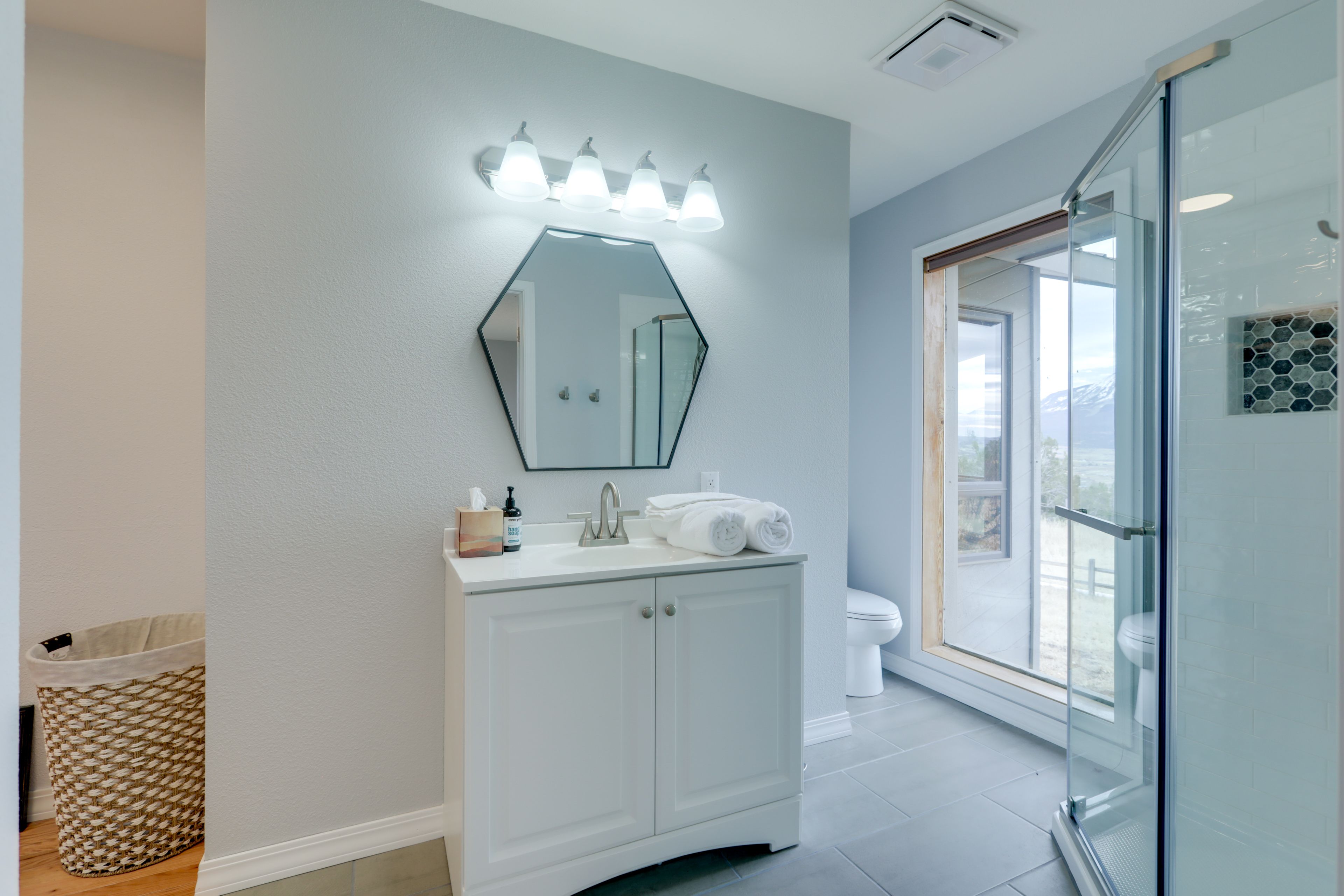 En-Suite Bathroom | Shower | 2nd Floor