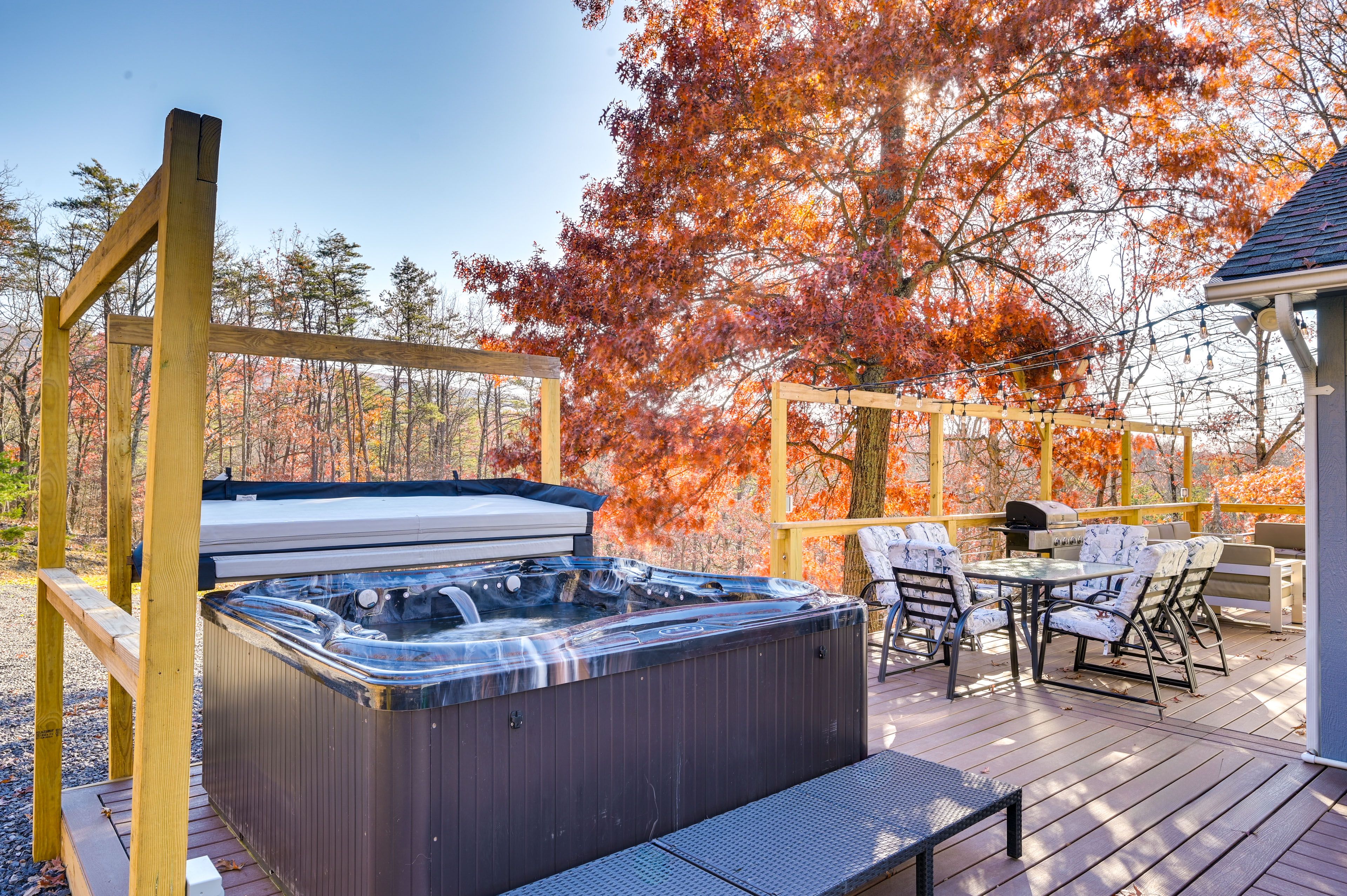 Deck | Private Hot Tub | Gas Grill | Outdoor Dining Area