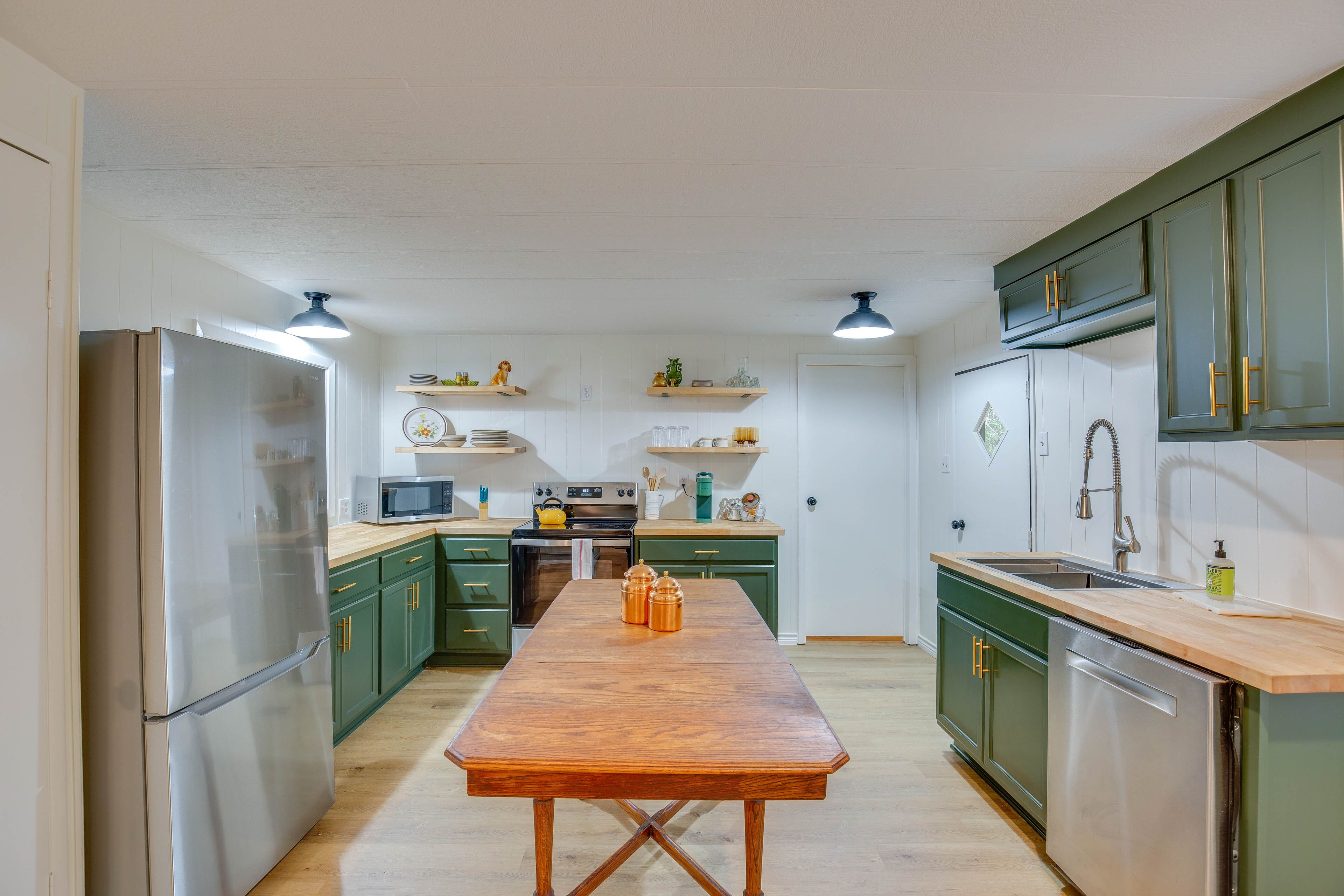 Kitchen | Keurig Coffee Maker