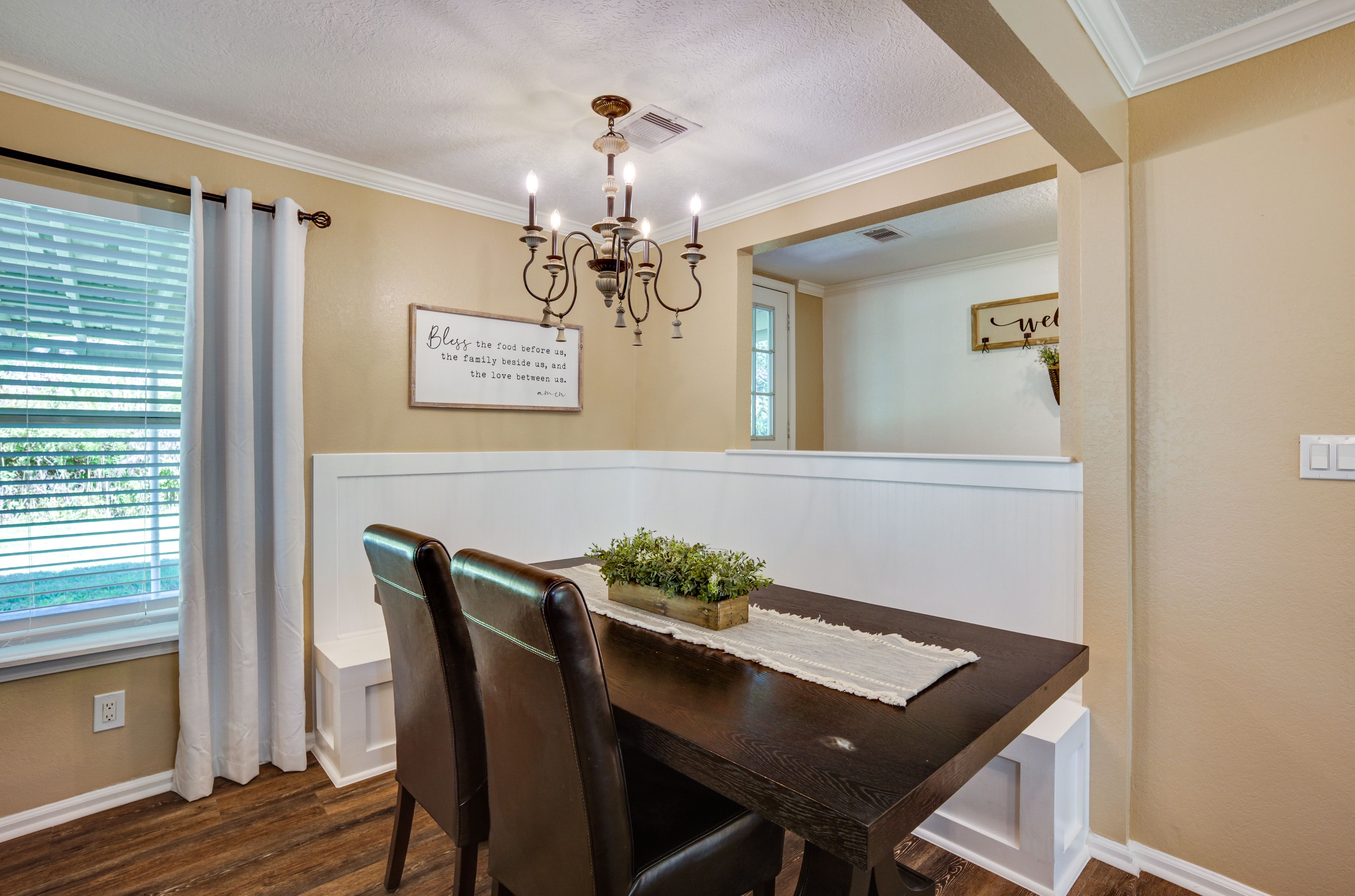 Dining Nook