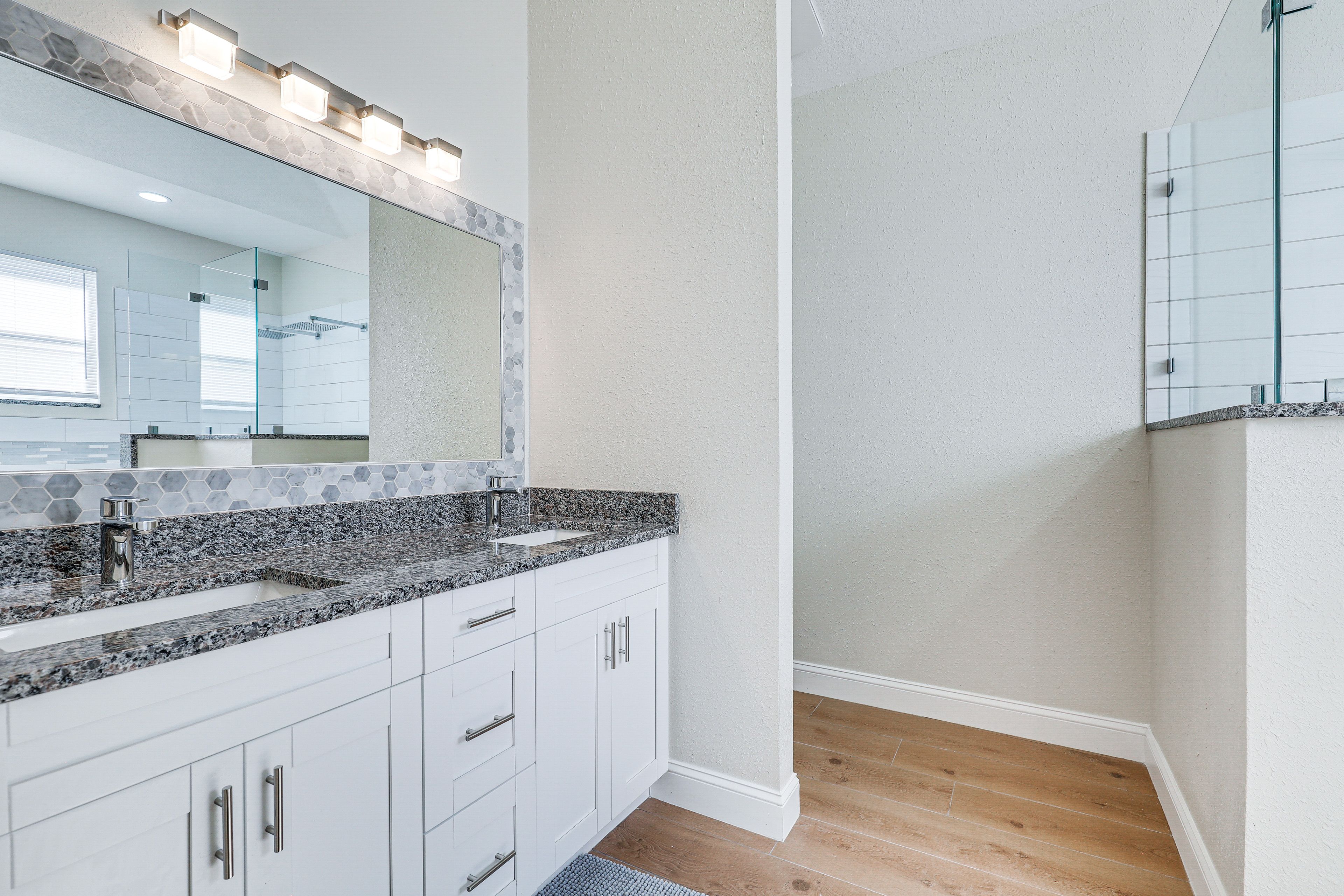 En-Suite Bathroom | Towels Provided