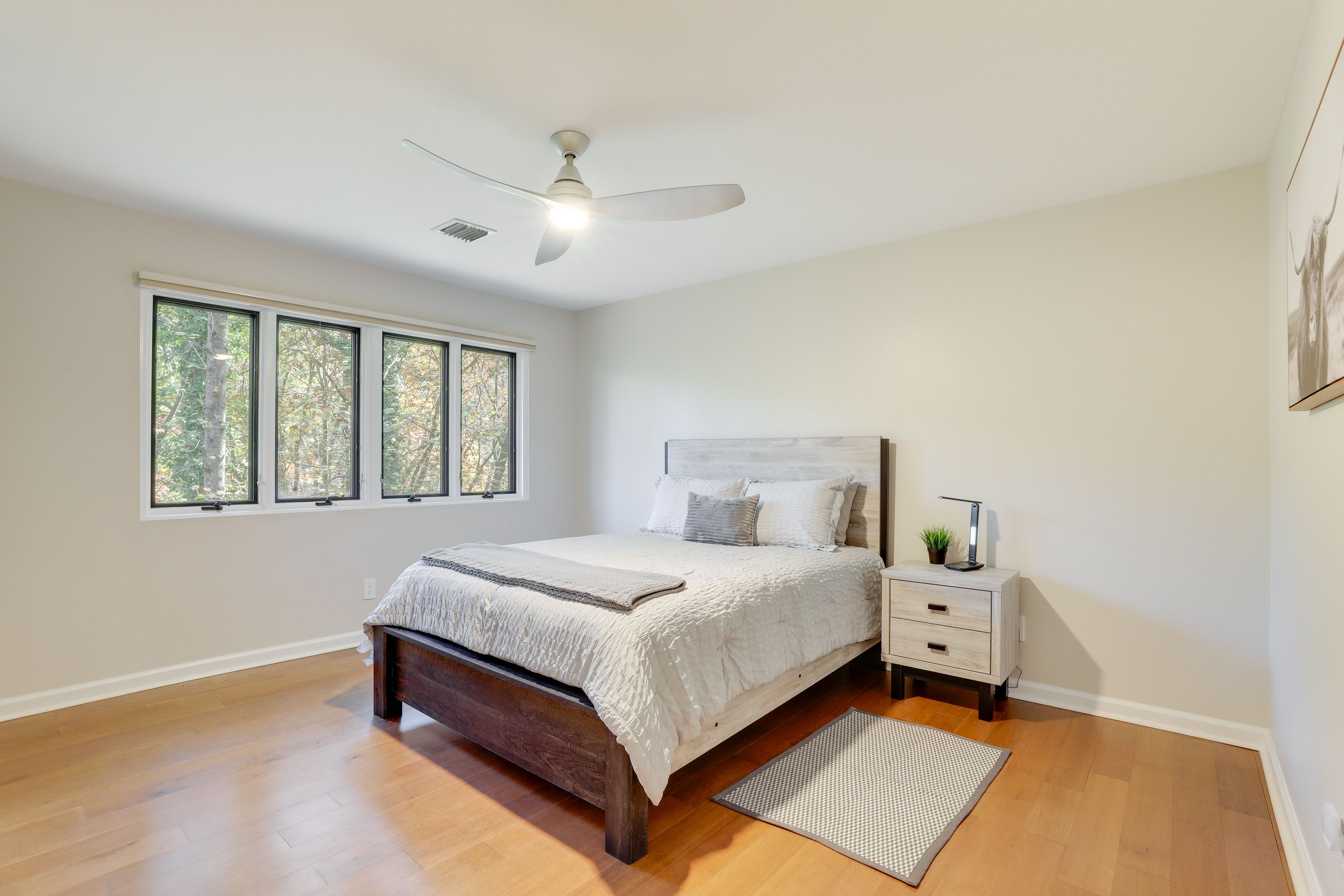 Bedroom 2 | Queen Bed | 2nd Floor