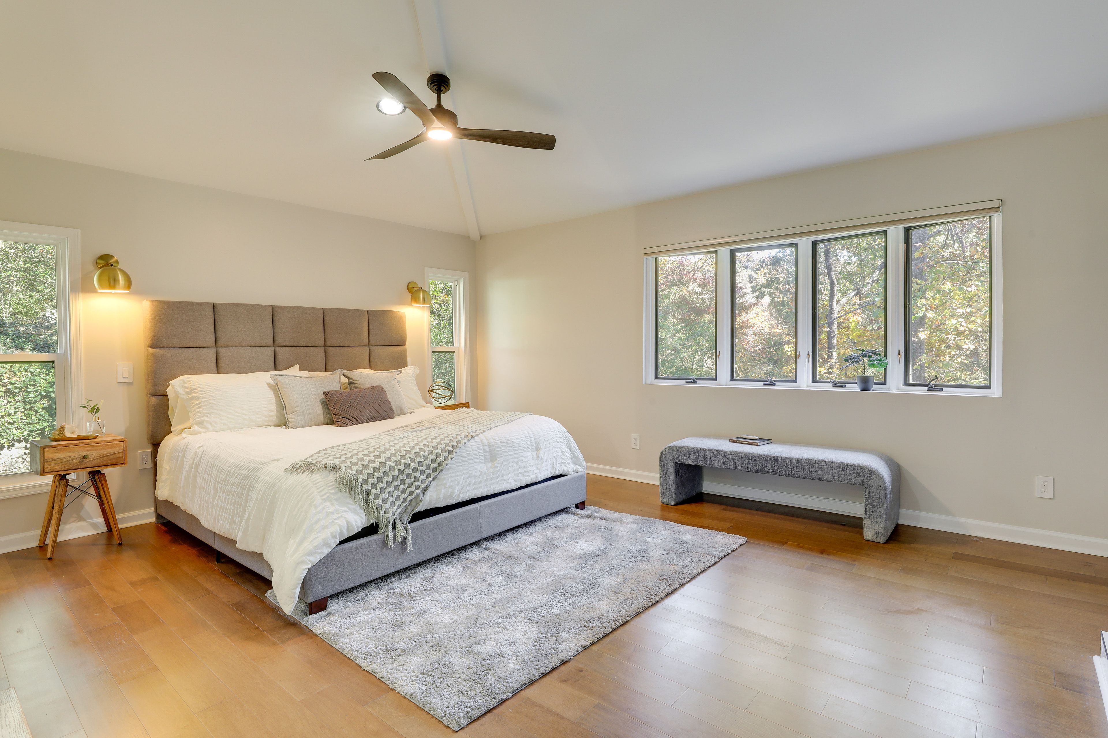 Bedroom 1 | King Bed | 2nd Floor | Fireplace (Decorative Only)