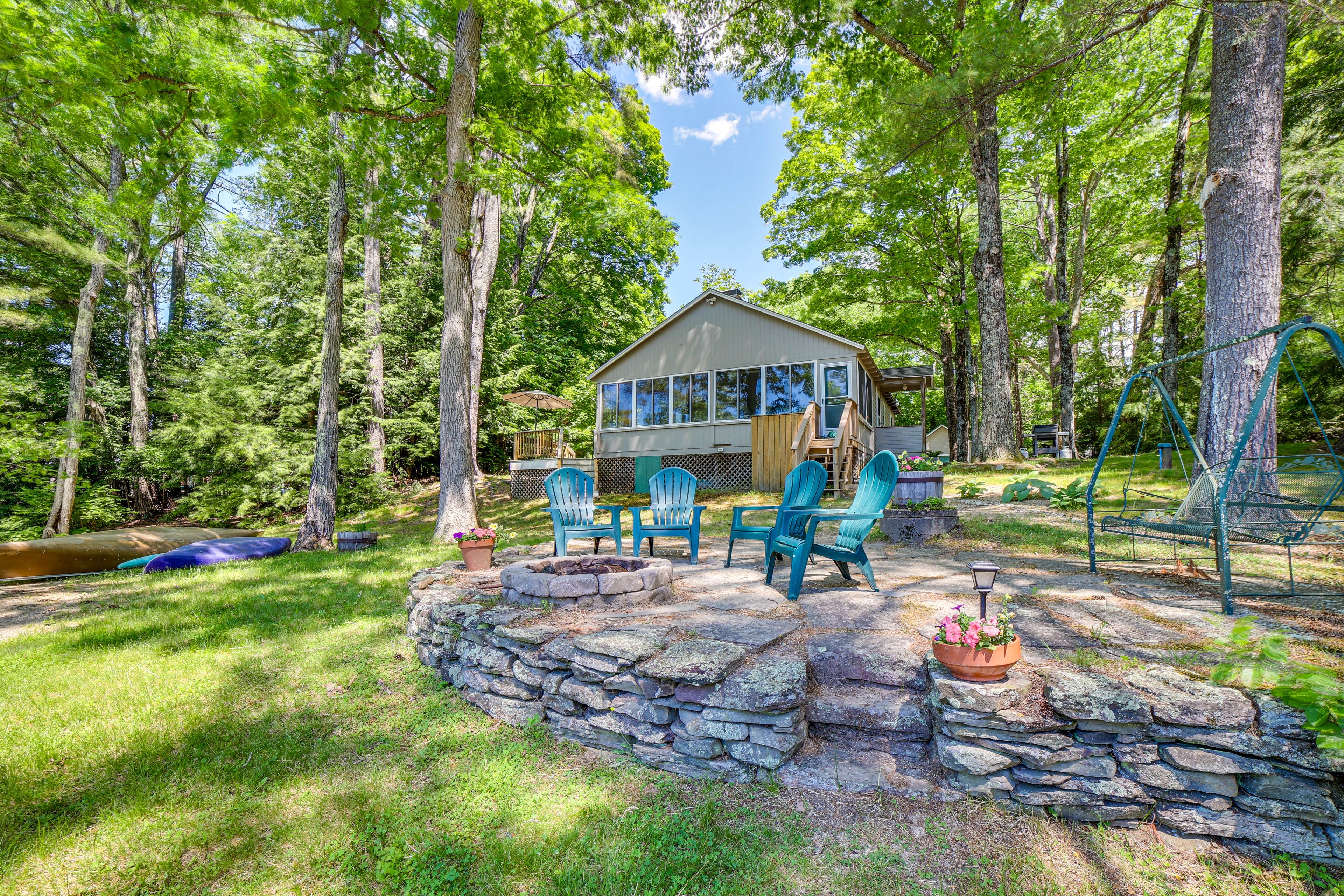 Private Yard | Gas Grill | Fire Pit