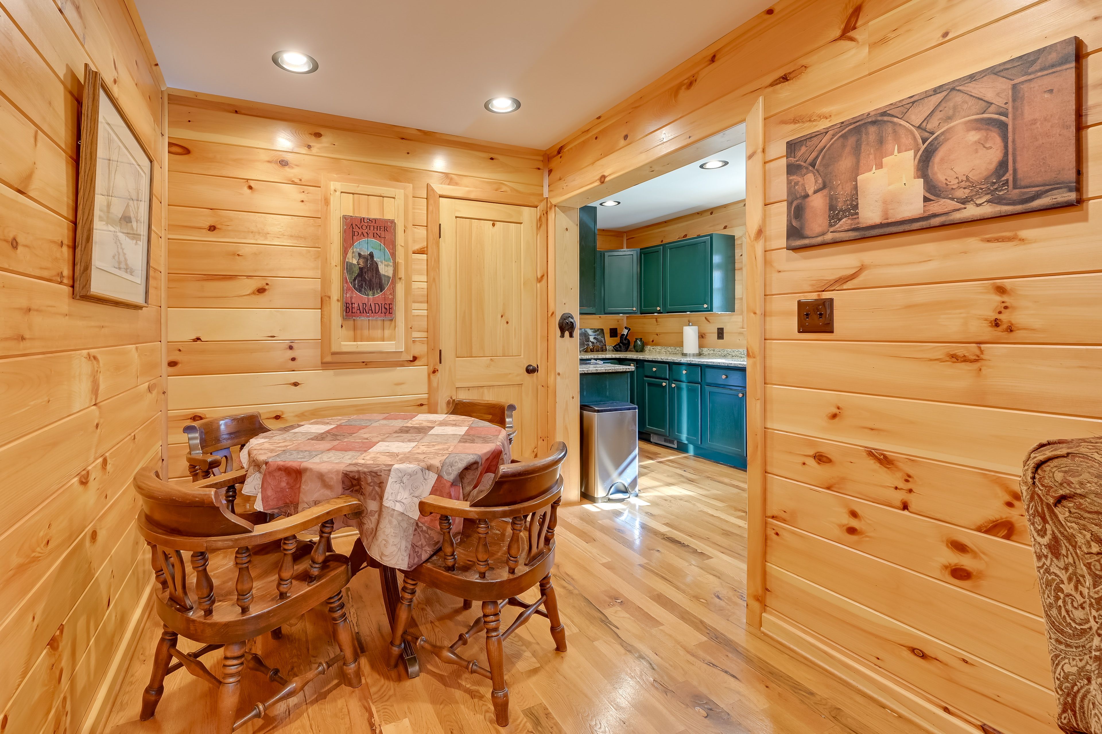Dining Room | Dishware & Flatware