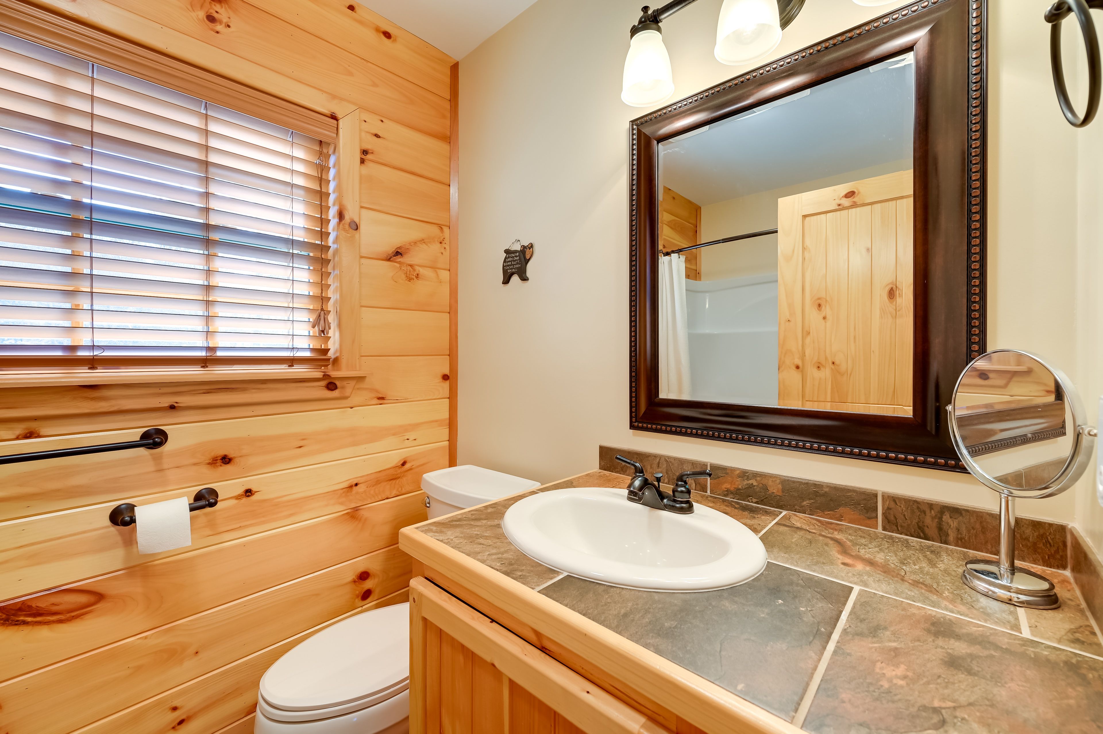 Full Bathroom