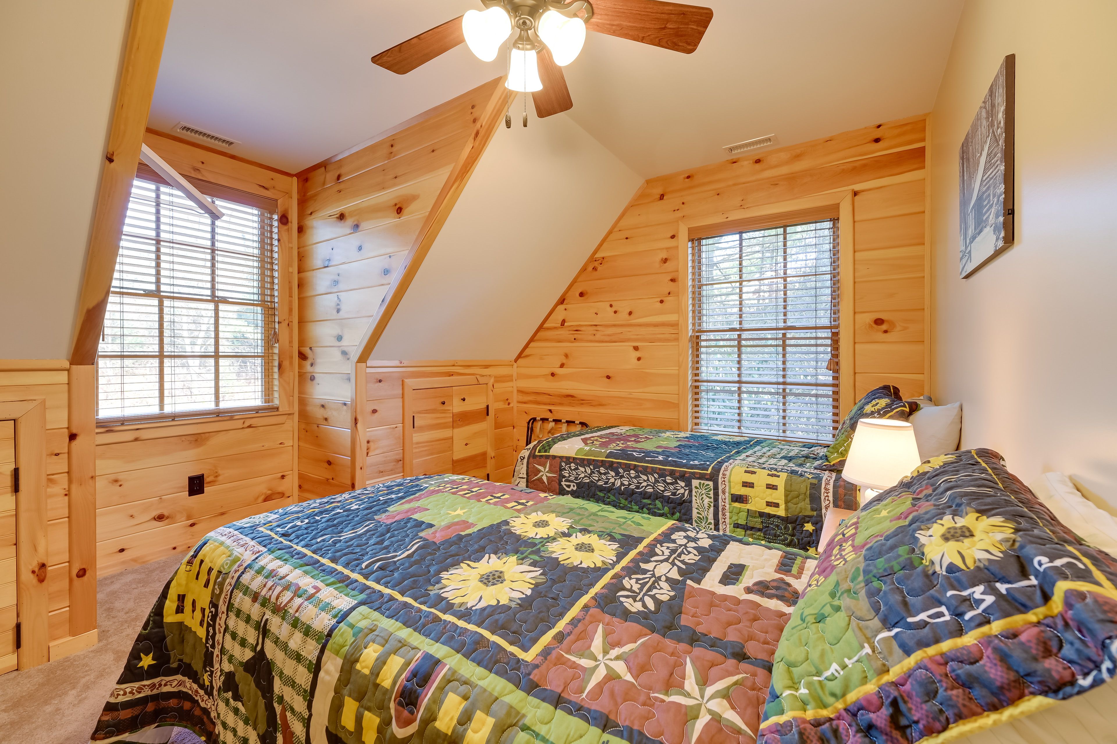 Bedroom 3 | 2 Twin Beds