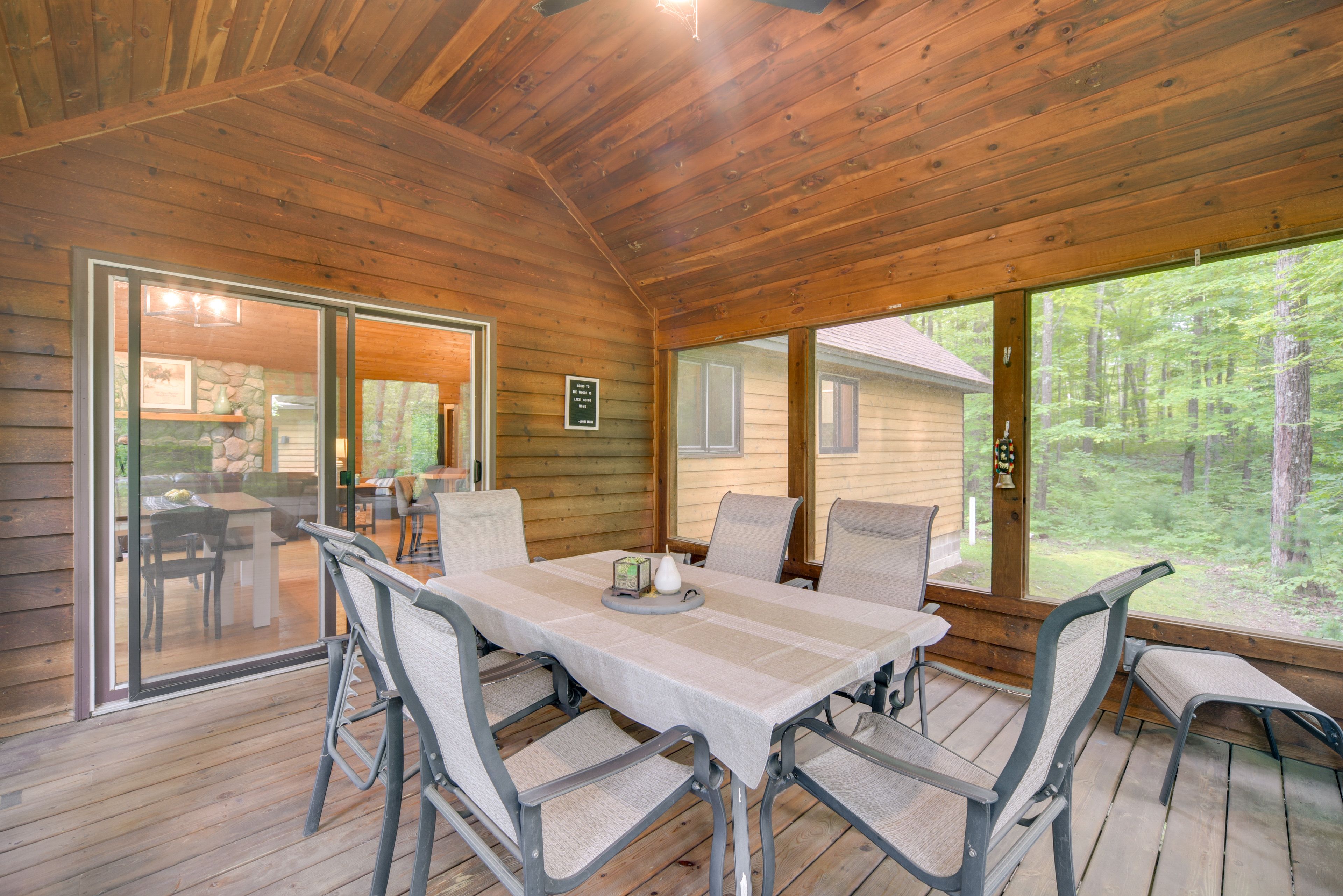 Screened-In Porch