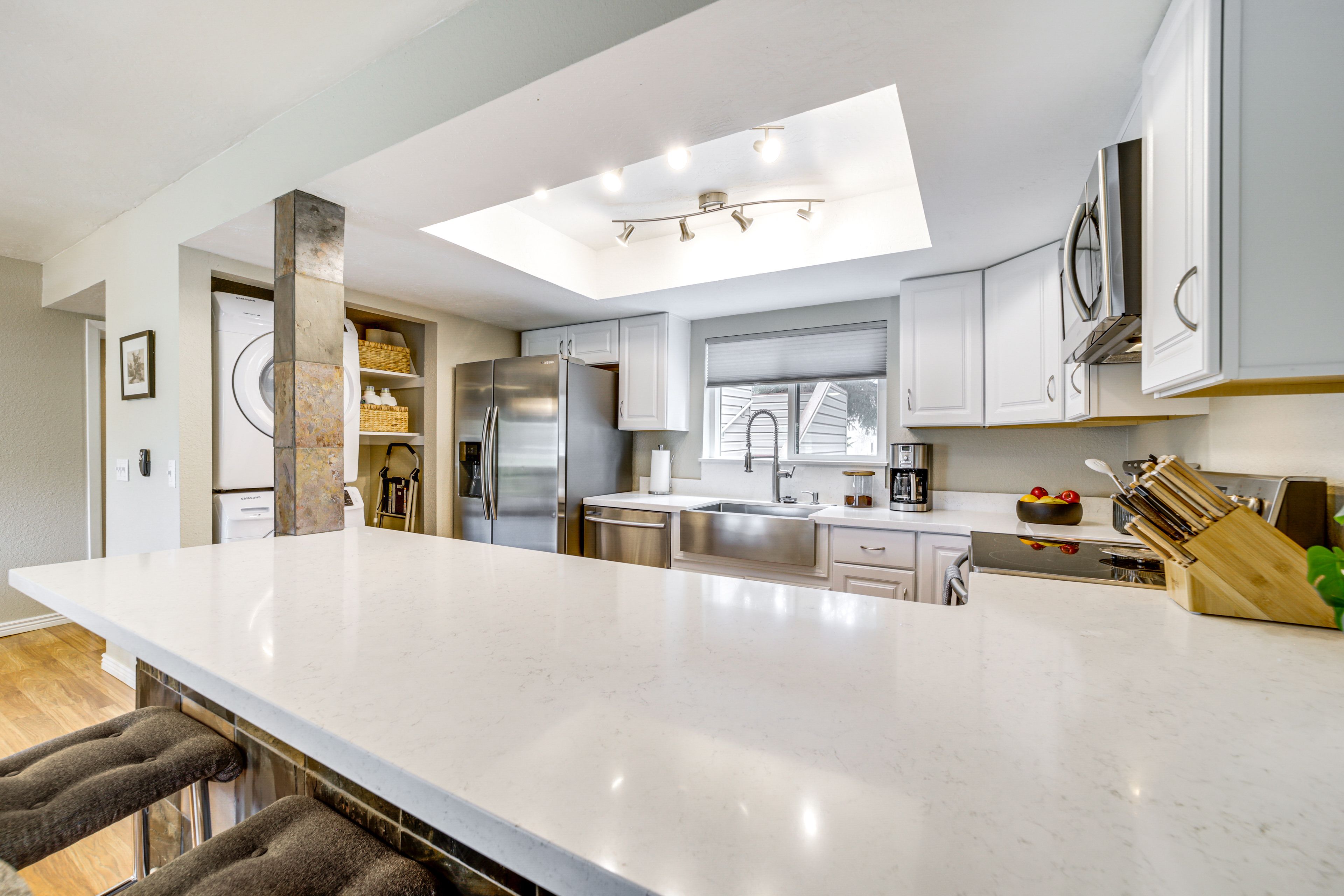 Kitchen | Bar Seating