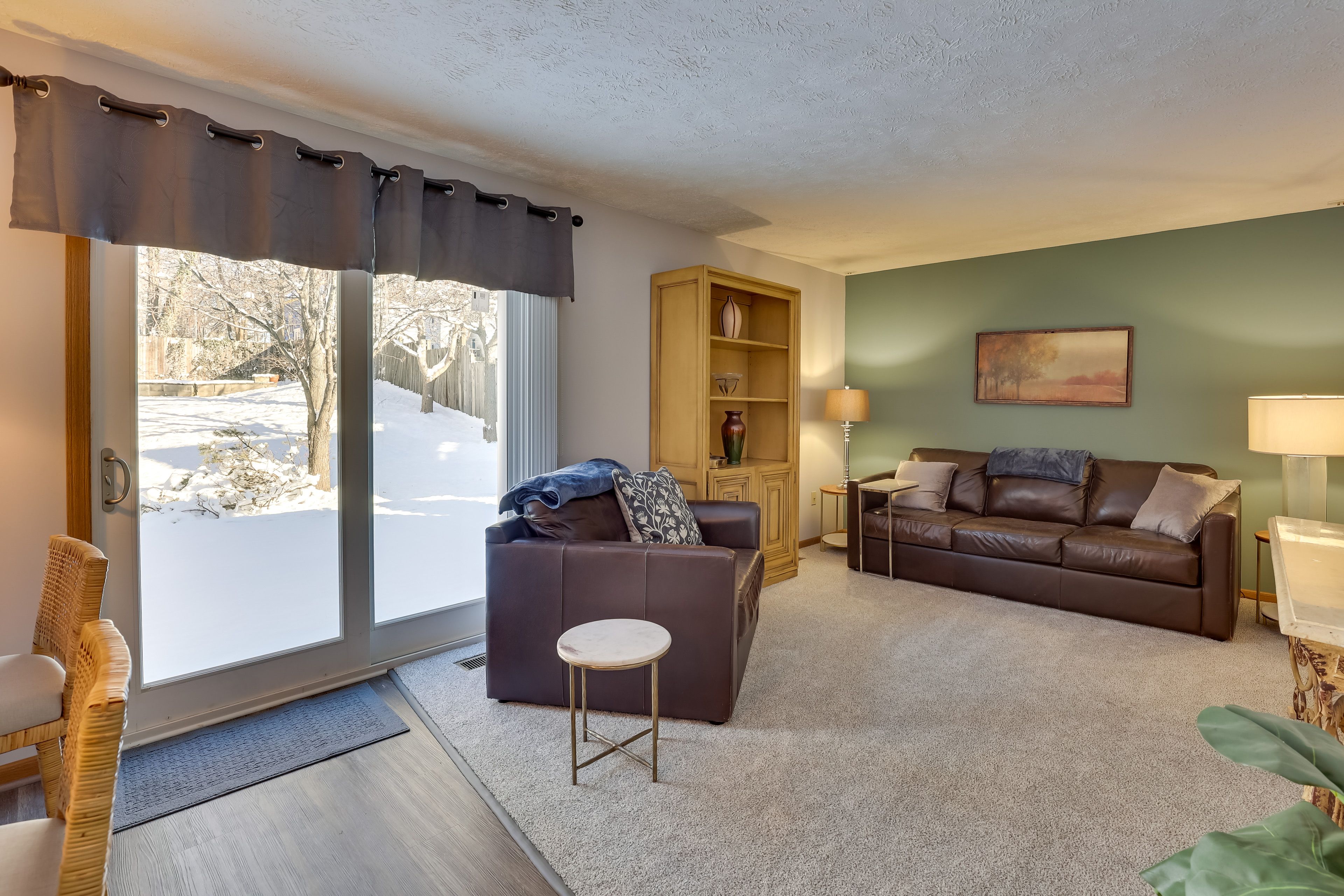 Family Room | Laptop Friendly