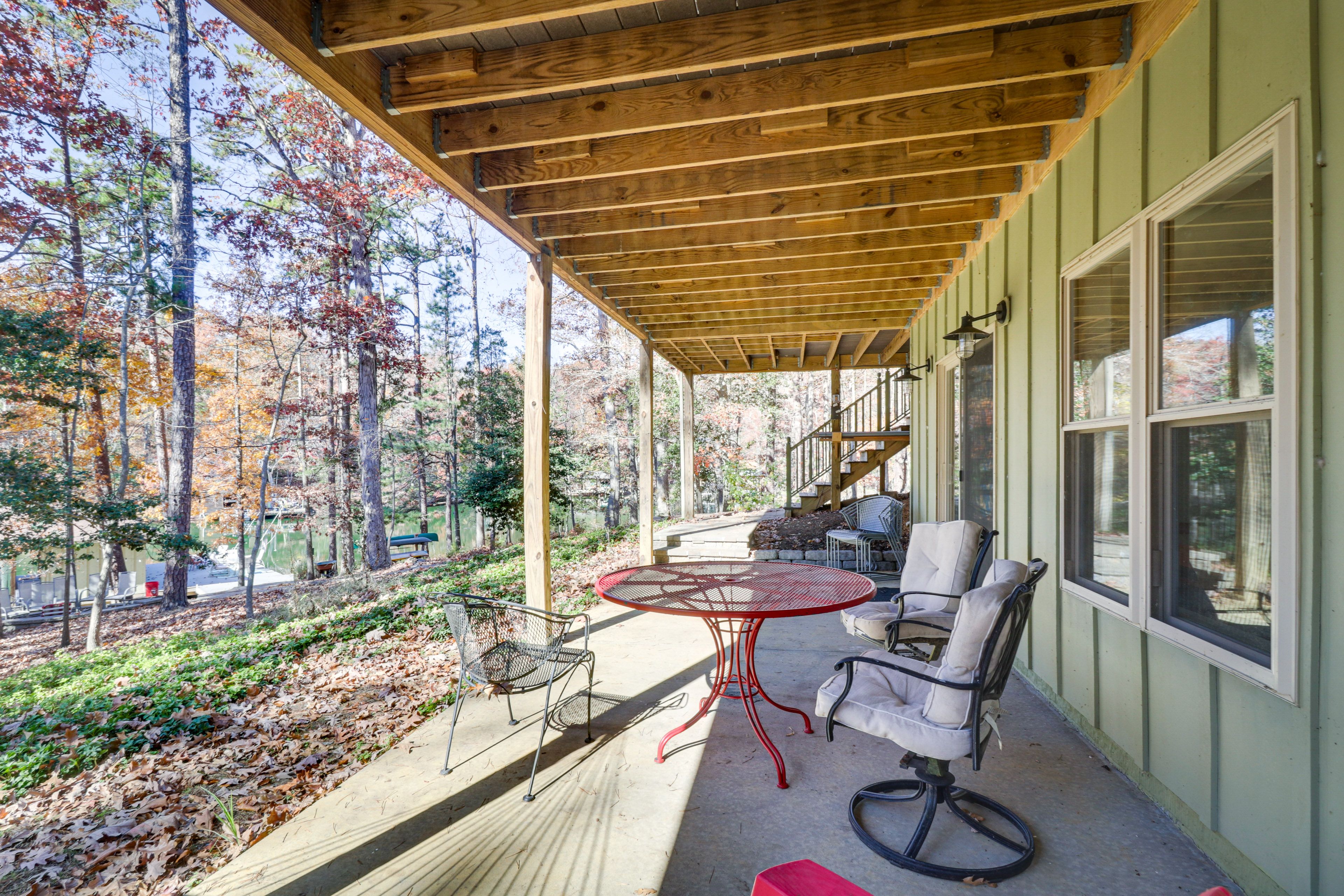 Patio | Gas Grill (Propane Provided) | Hammock | Fire Pit (Wood Provided)