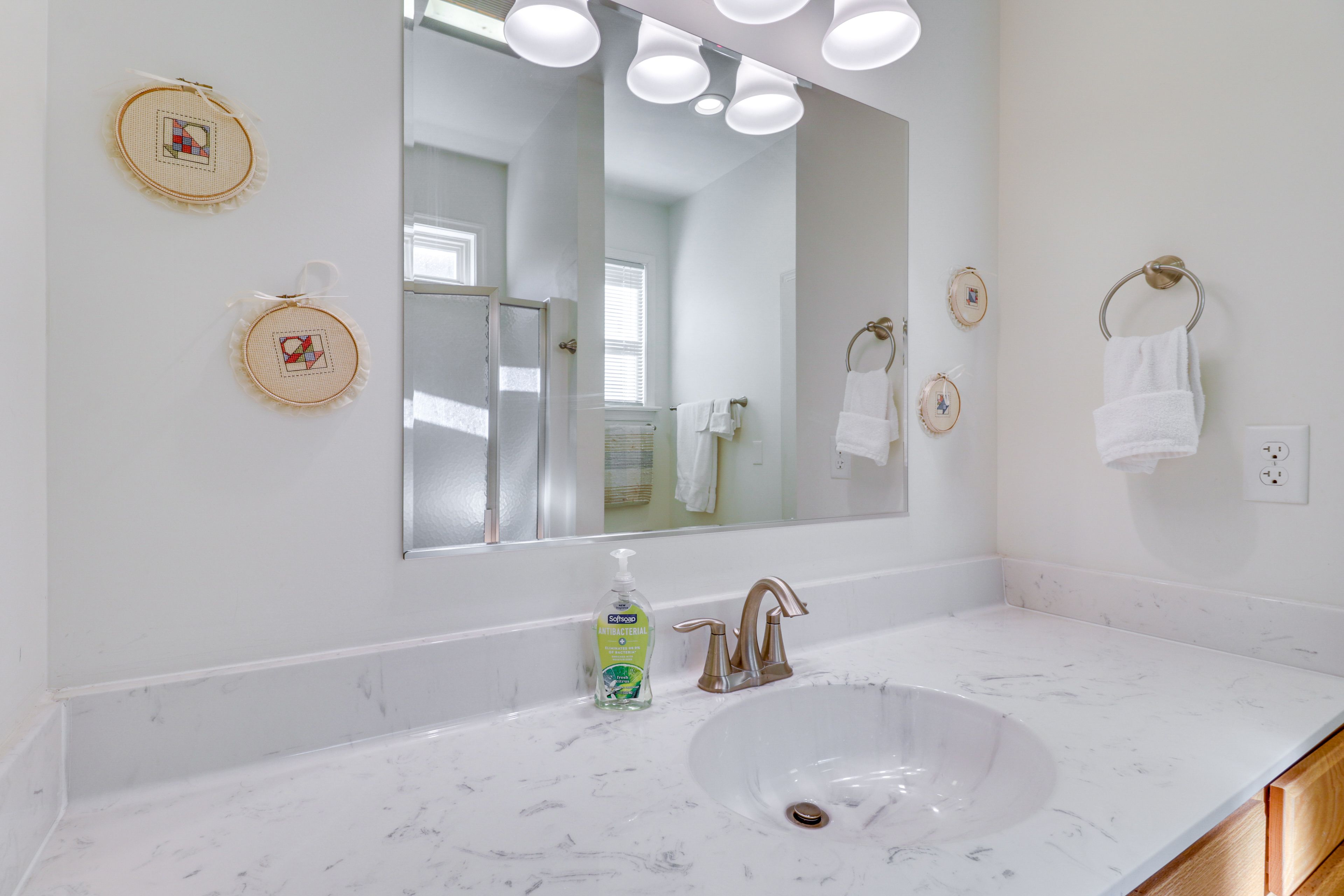 En-Suite Bathroom | Towels | Hair Dryer