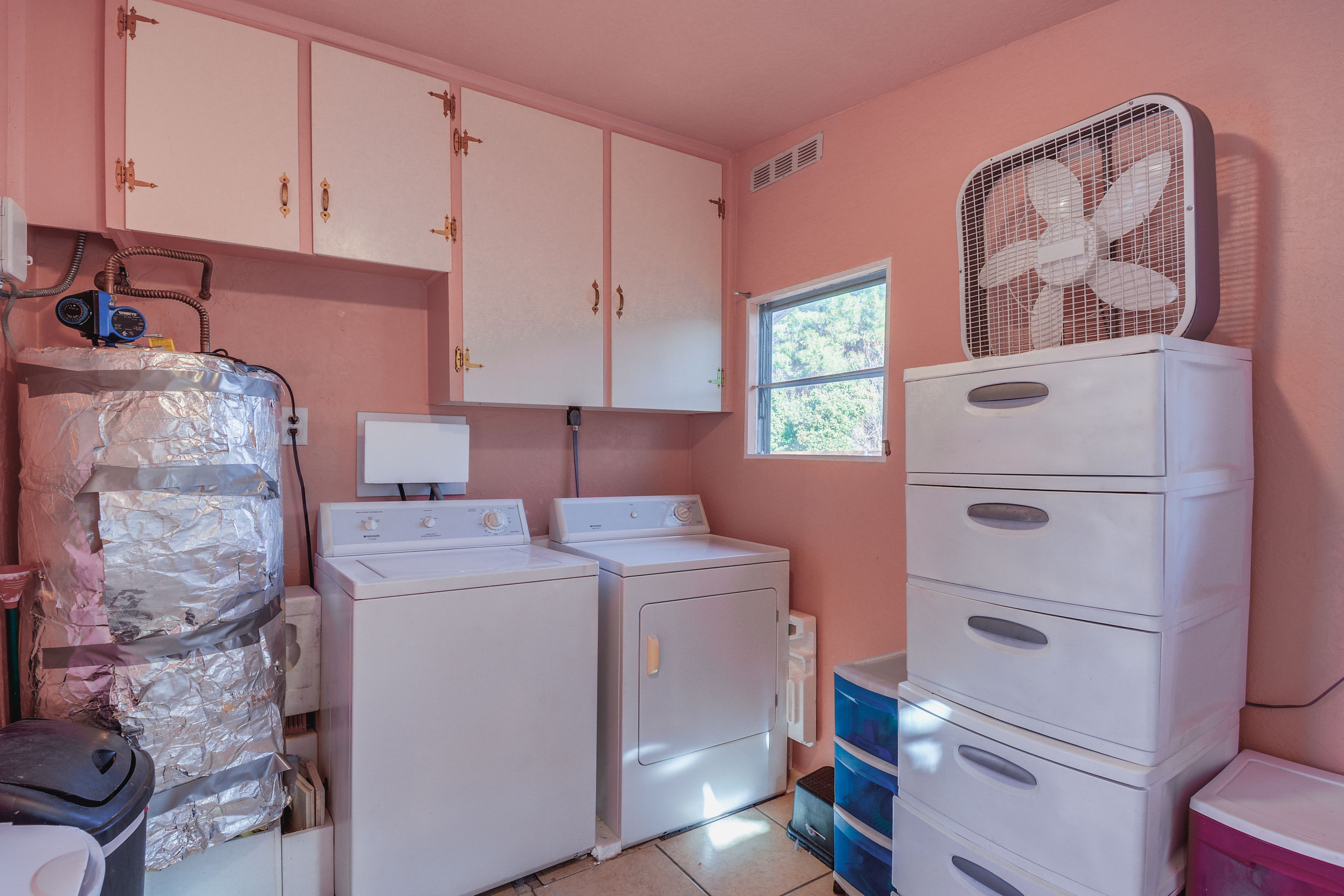Washer & Dryer | Detergent Provided