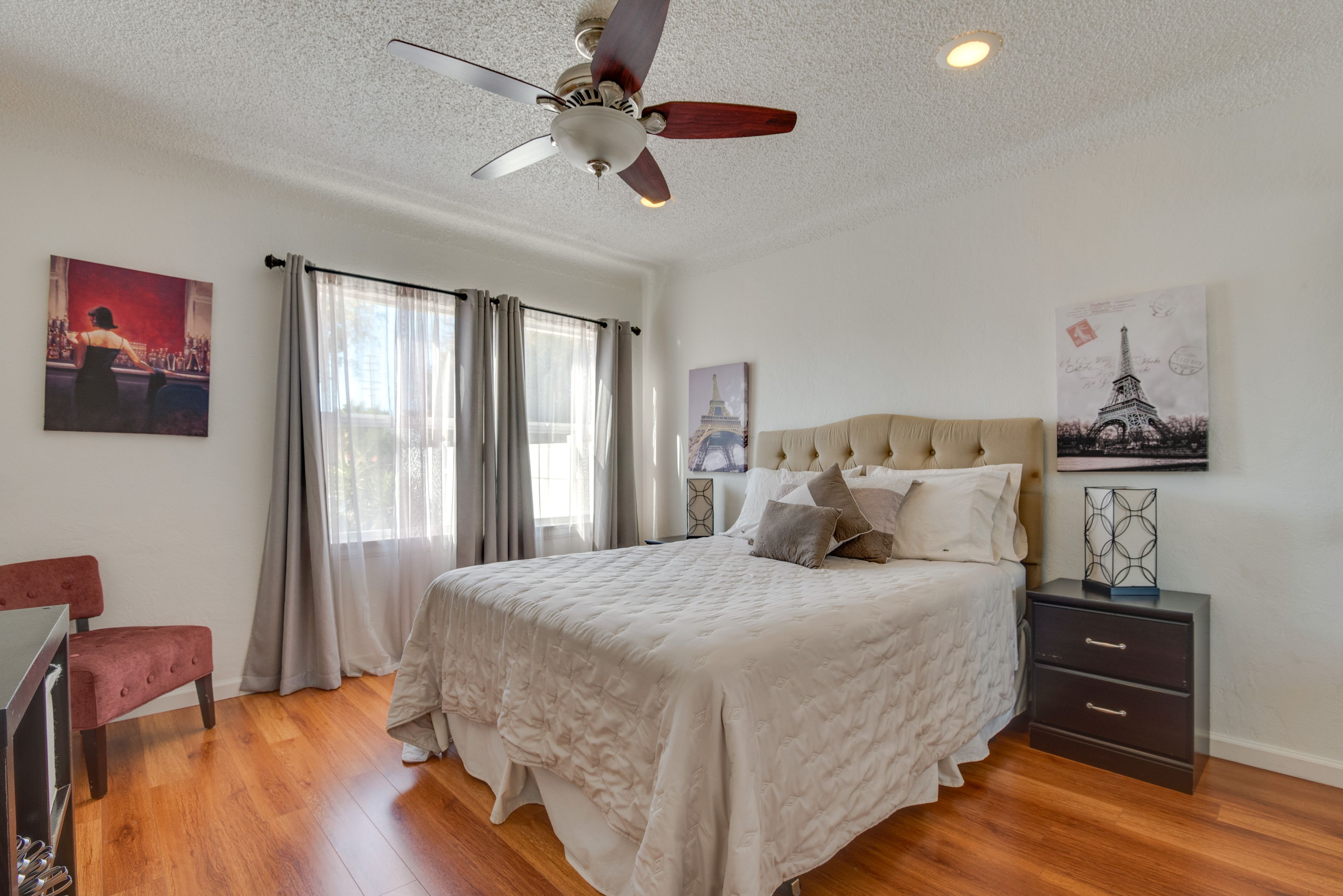 Bedroom 1 | Queen Bed | Linens & Towels | Smart TV