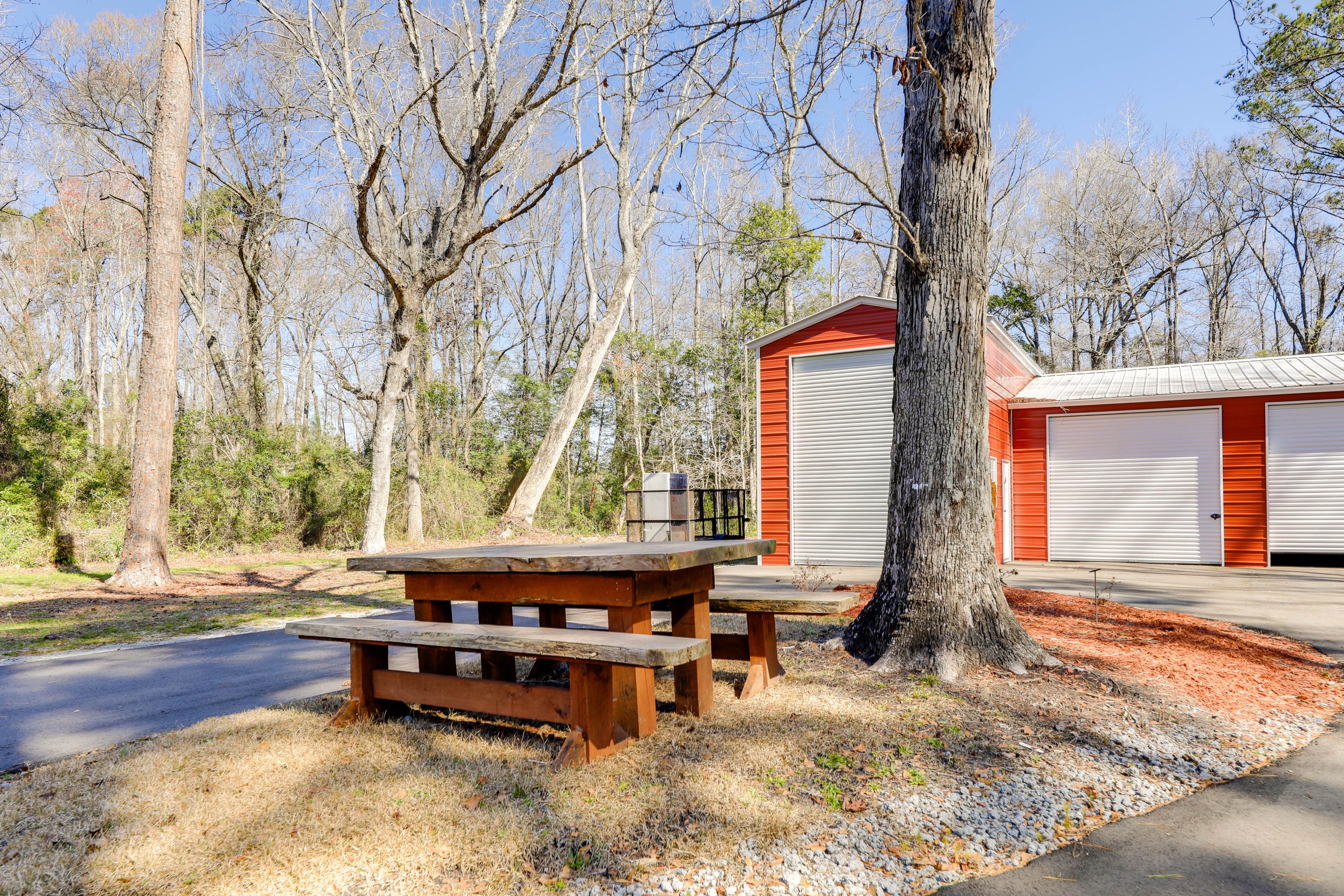 Outdoor Dining Area