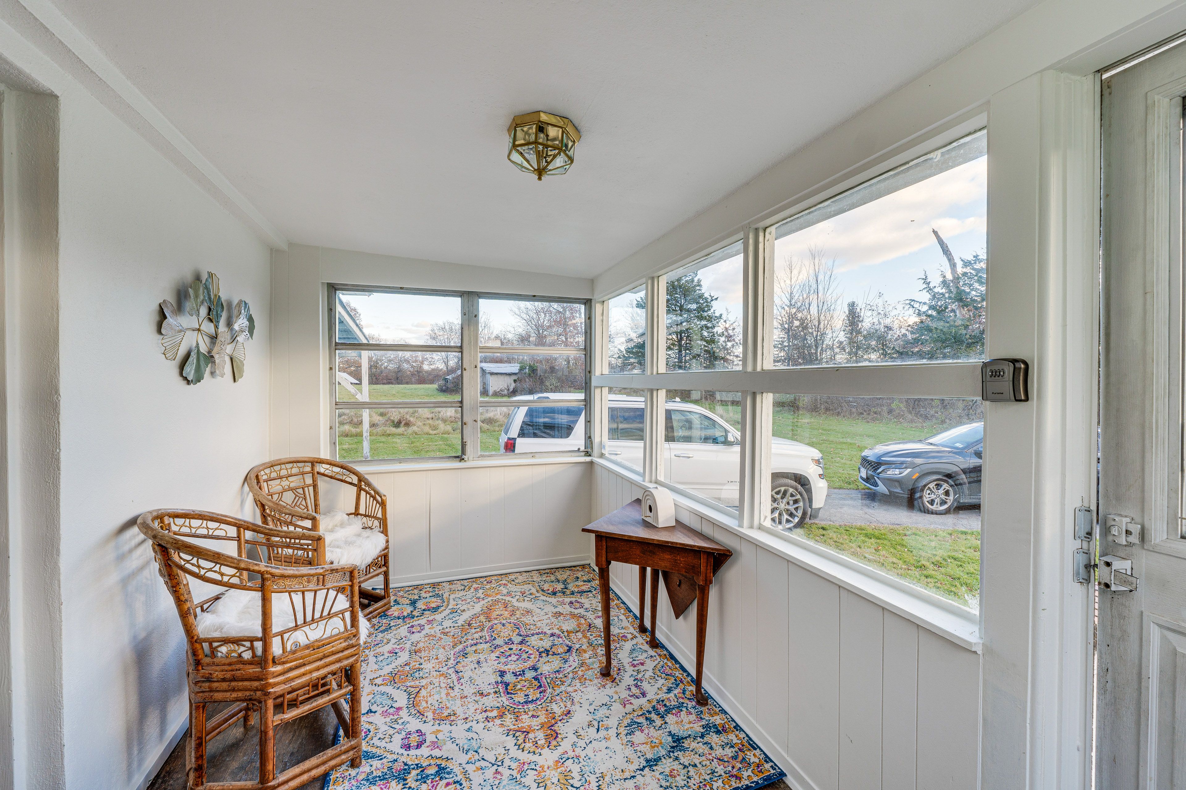 Furnished Sunroom
