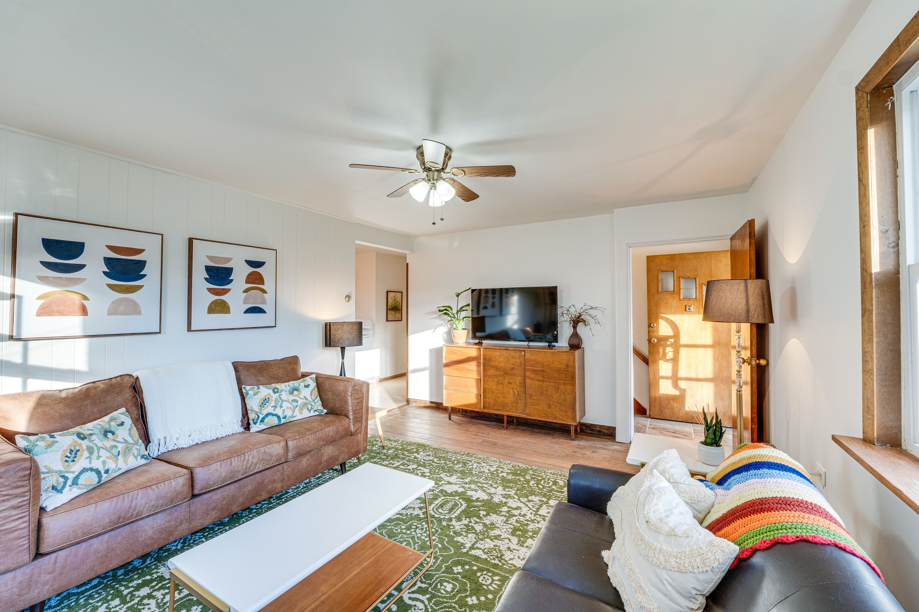 Gardiner Vacation Rental | 3BR | 2BA | 4 Steps to Enter | 1,250 Sq Ft