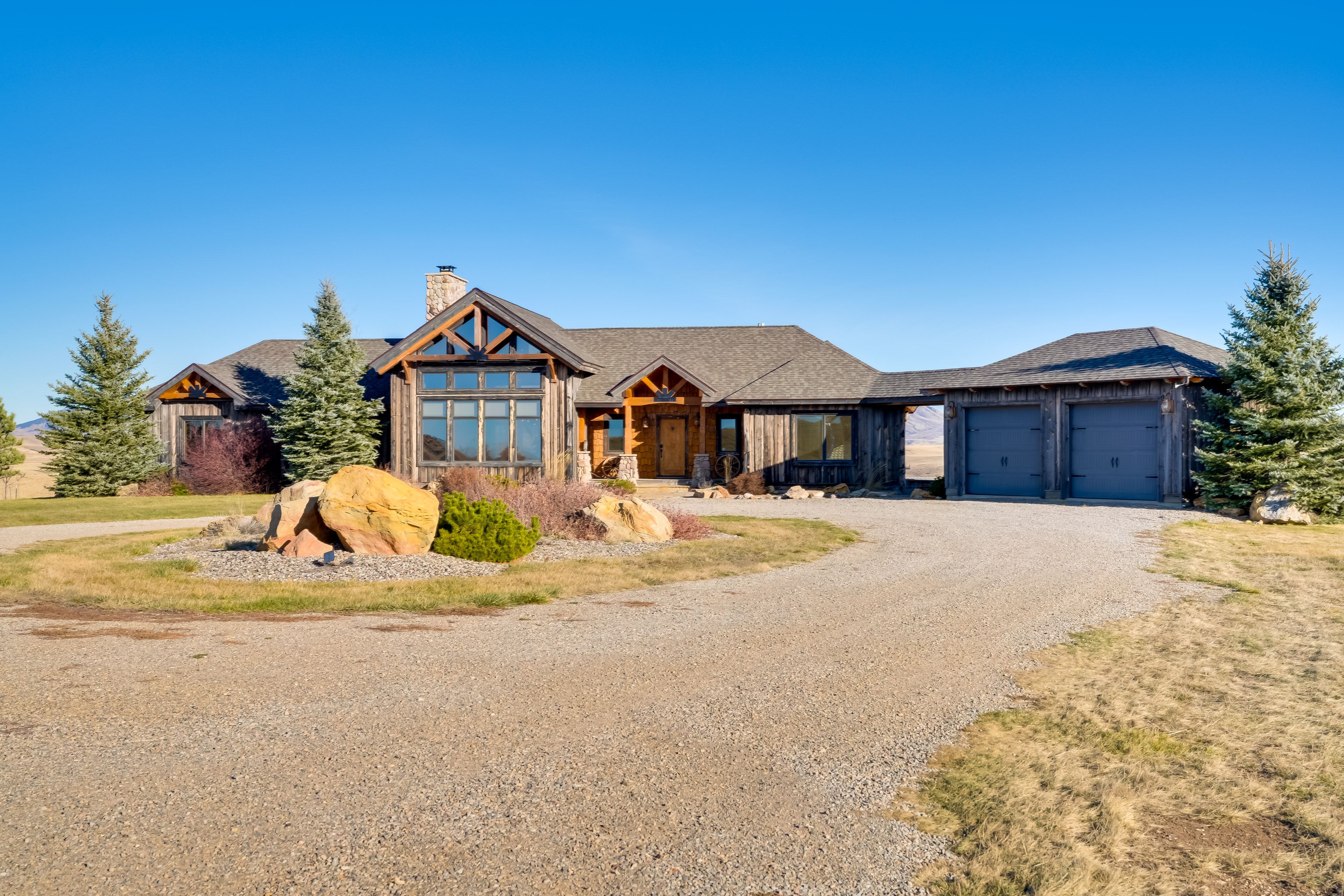 Ranch Exterior | Driveway Parking (3 Vehicles) | Garage Parking (2 Vehicles)