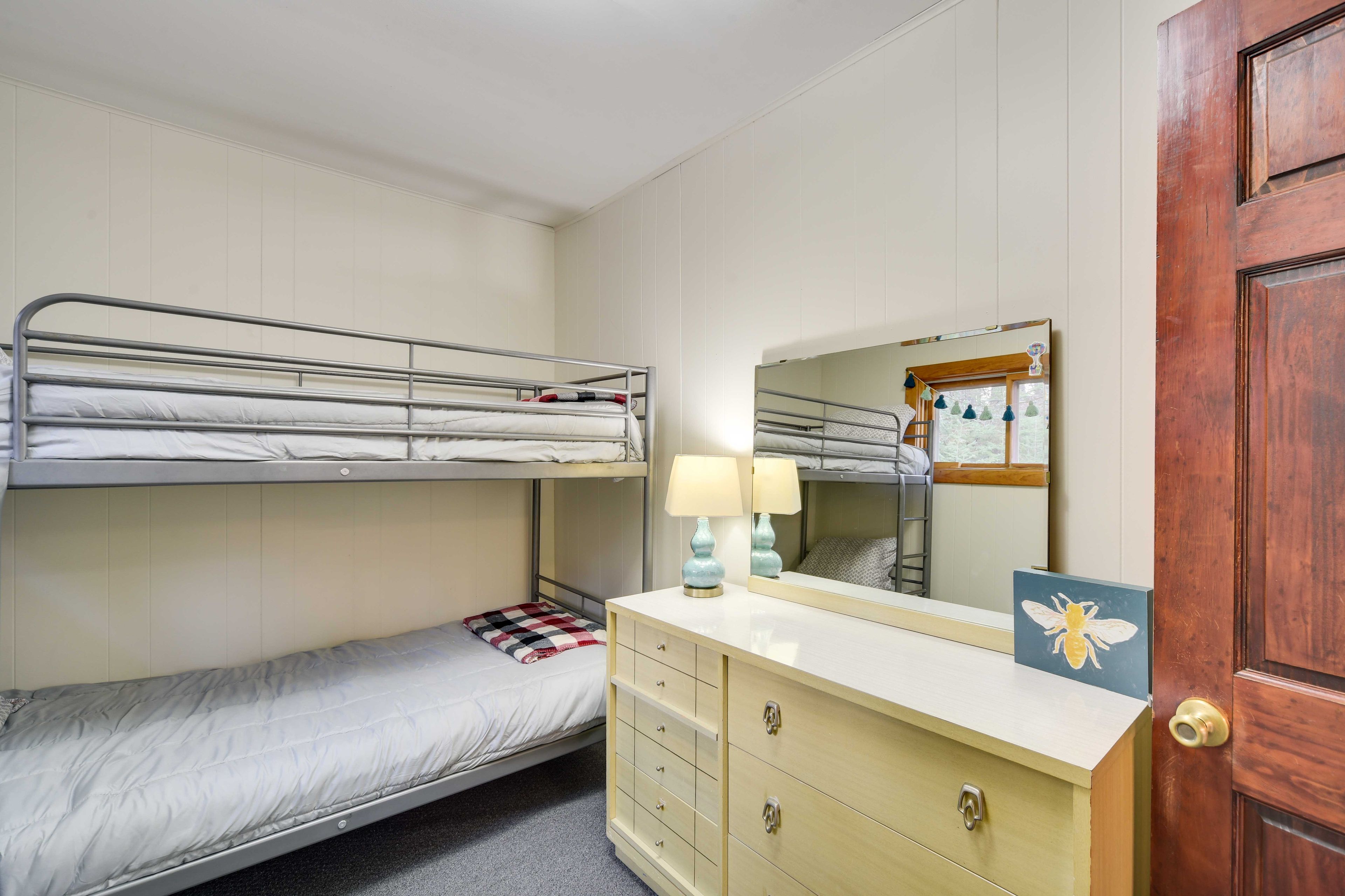 Bedroom 2 | Twin Bunk Bed