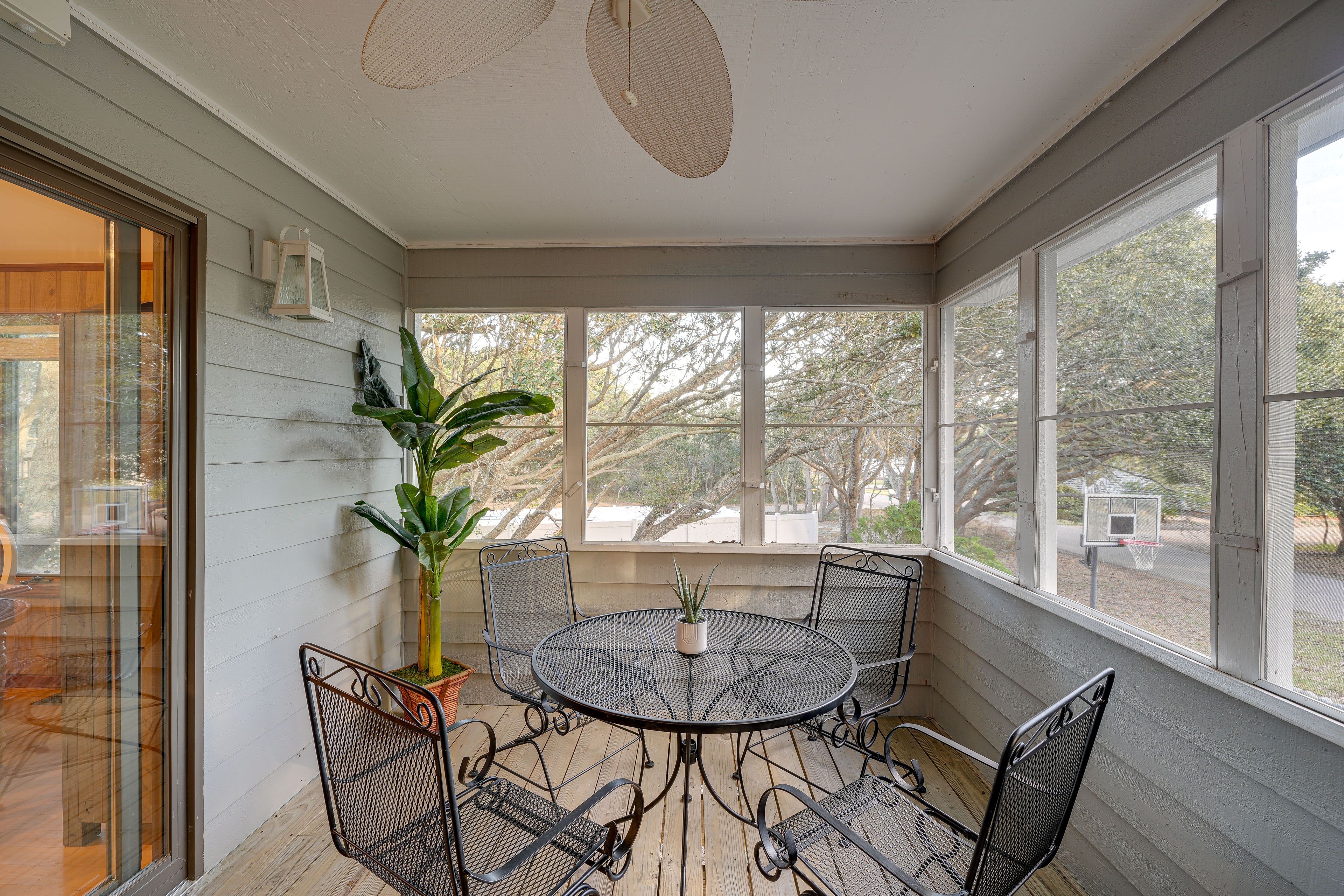 Screened Porch
