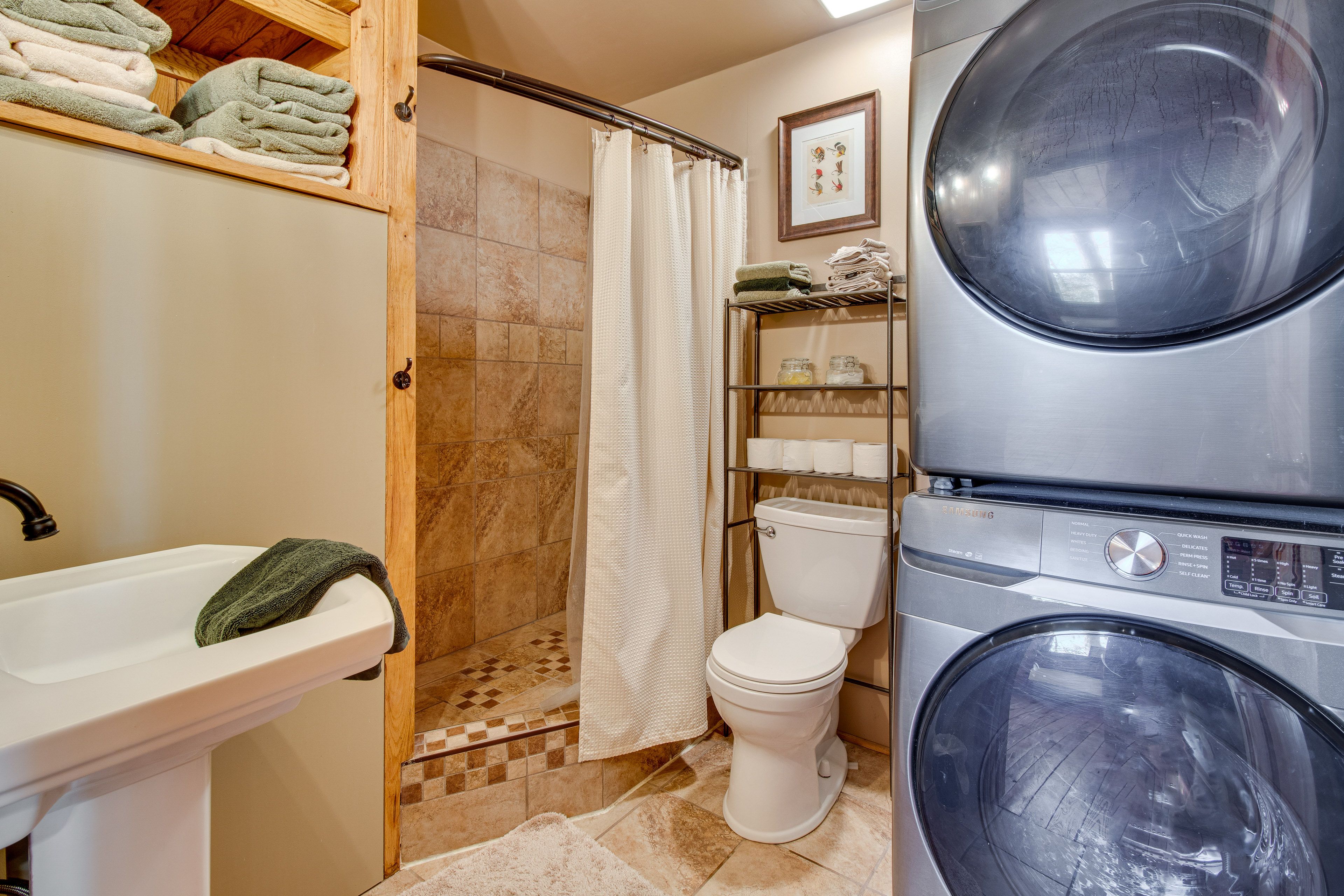Washer & Dryer | Detergent Provided