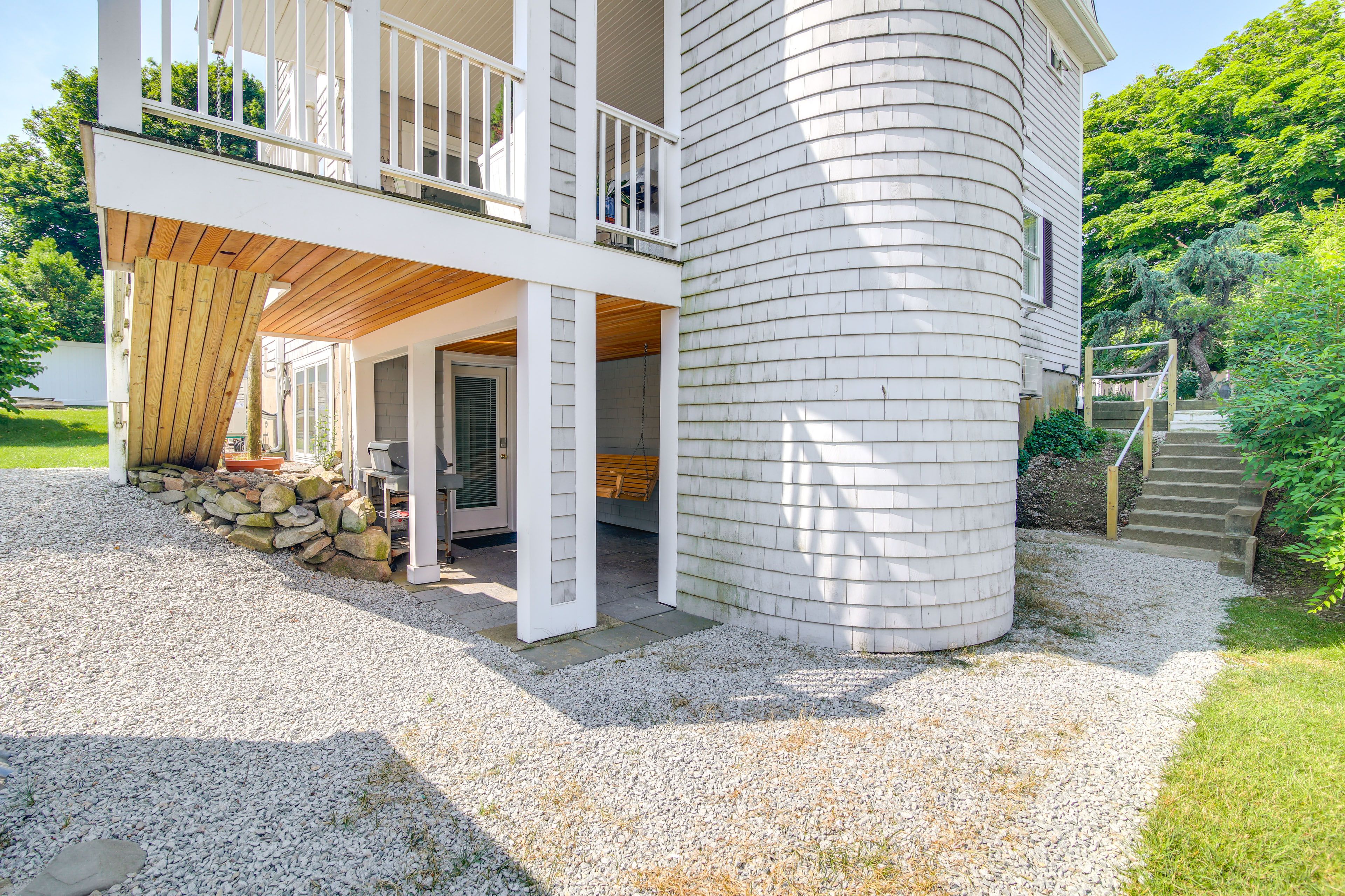 Entrance | Shared Fire Pit
