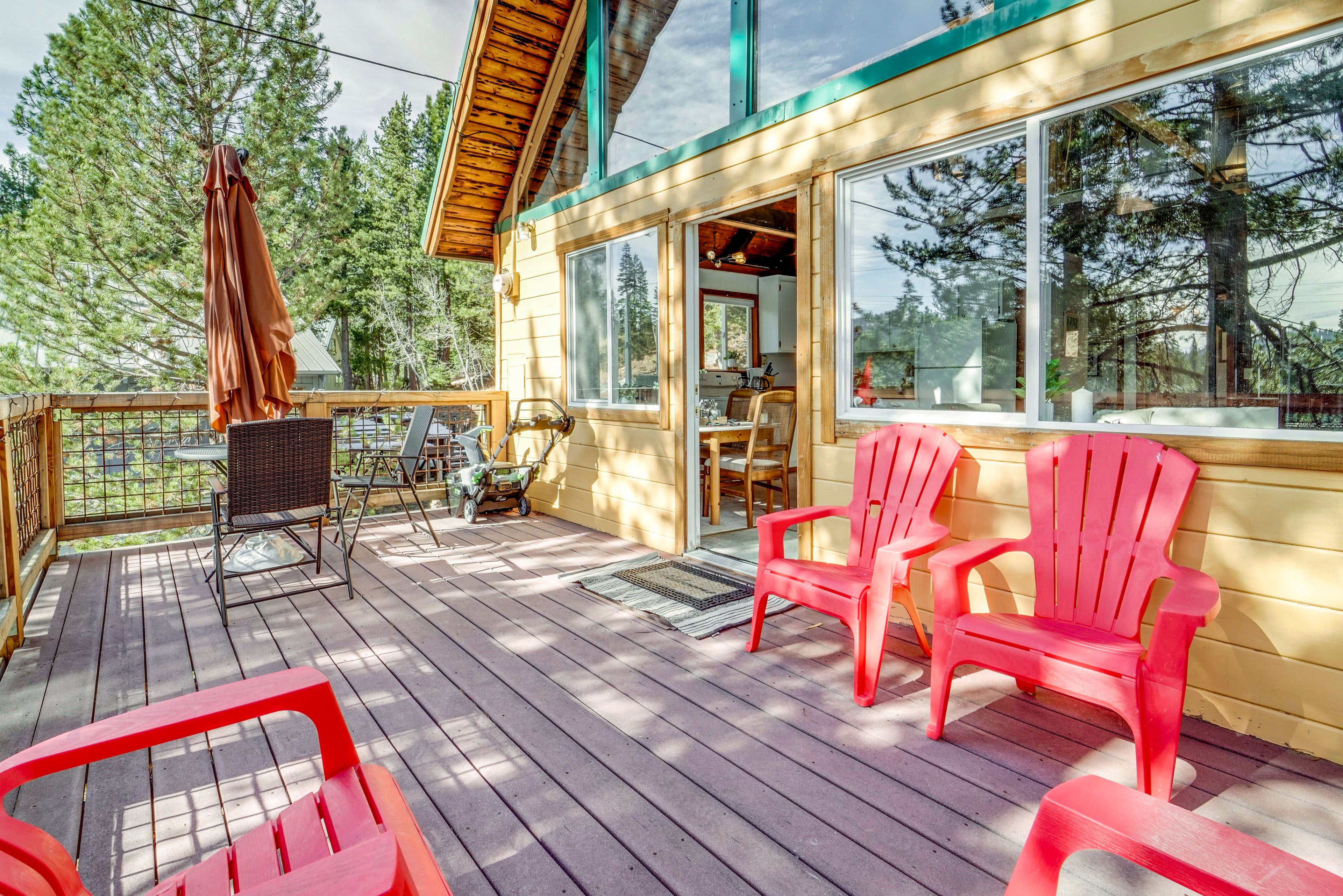 Cabin Exterior | Furnished Deck | Dining Area