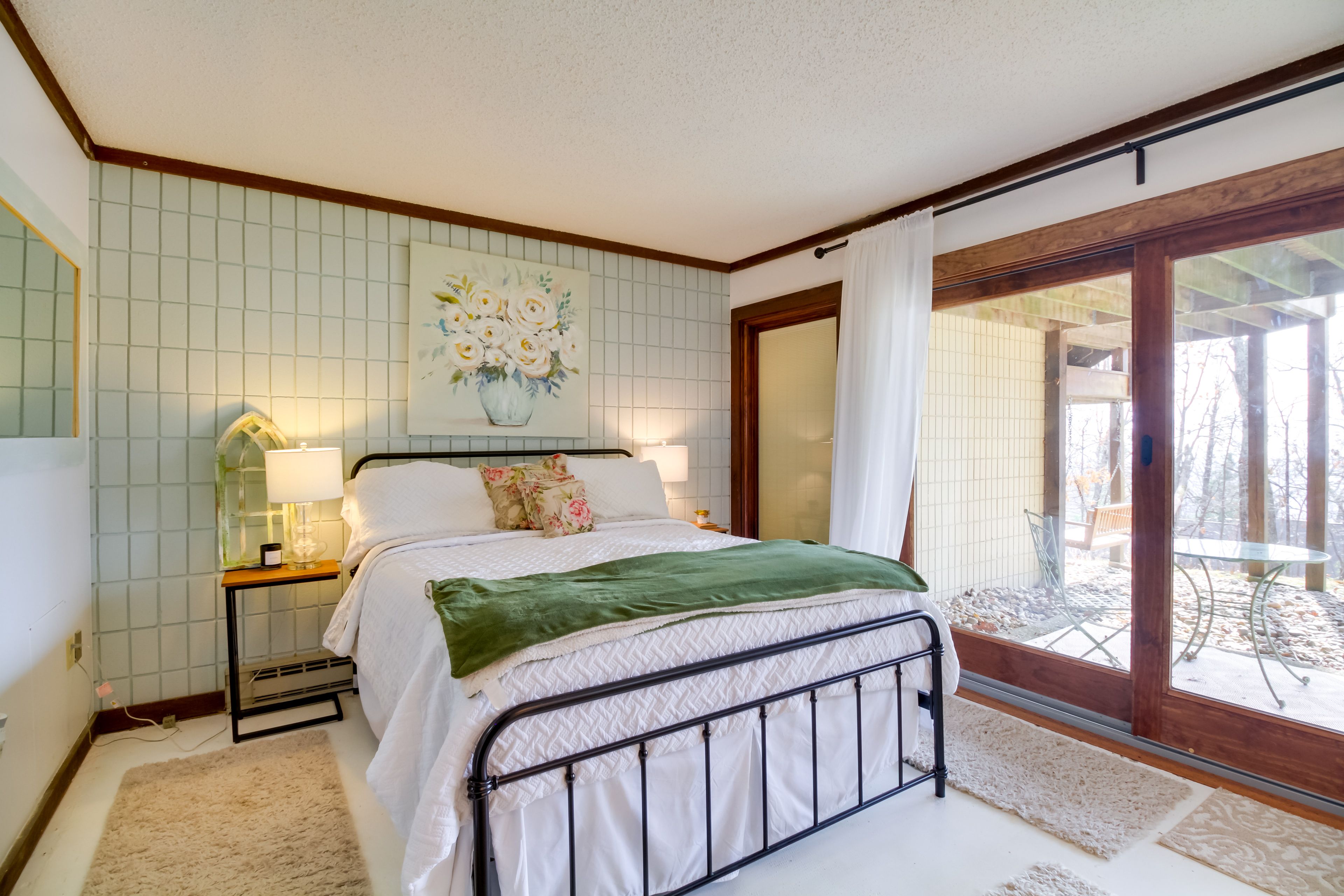 Bedroom 1 | 1st Floor | Queen Bed | Smart TV | Patio Access