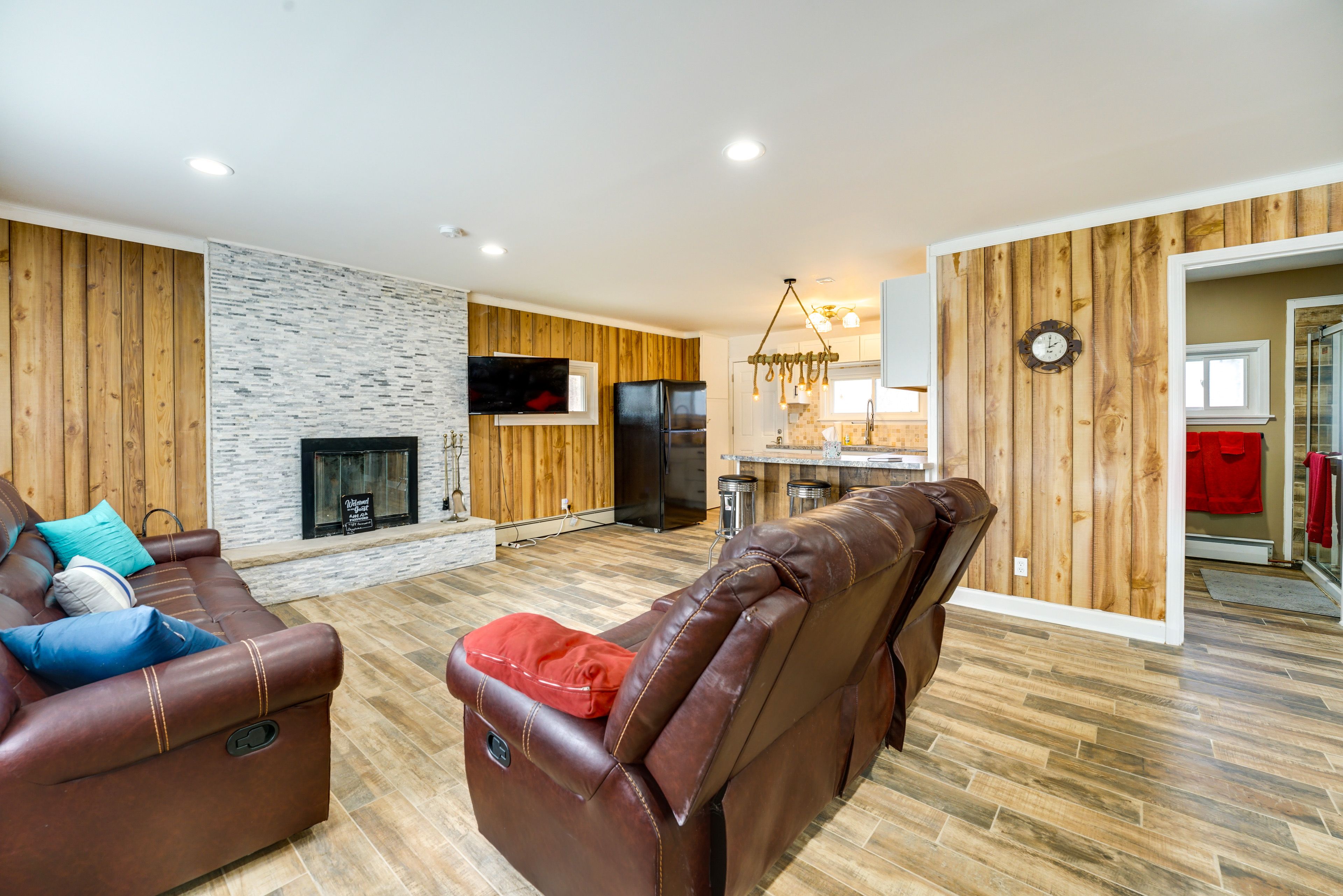 Silverwood Vacation Rental | 2BR | 1BA | 900 Sq Ft | 1 Step to Enter