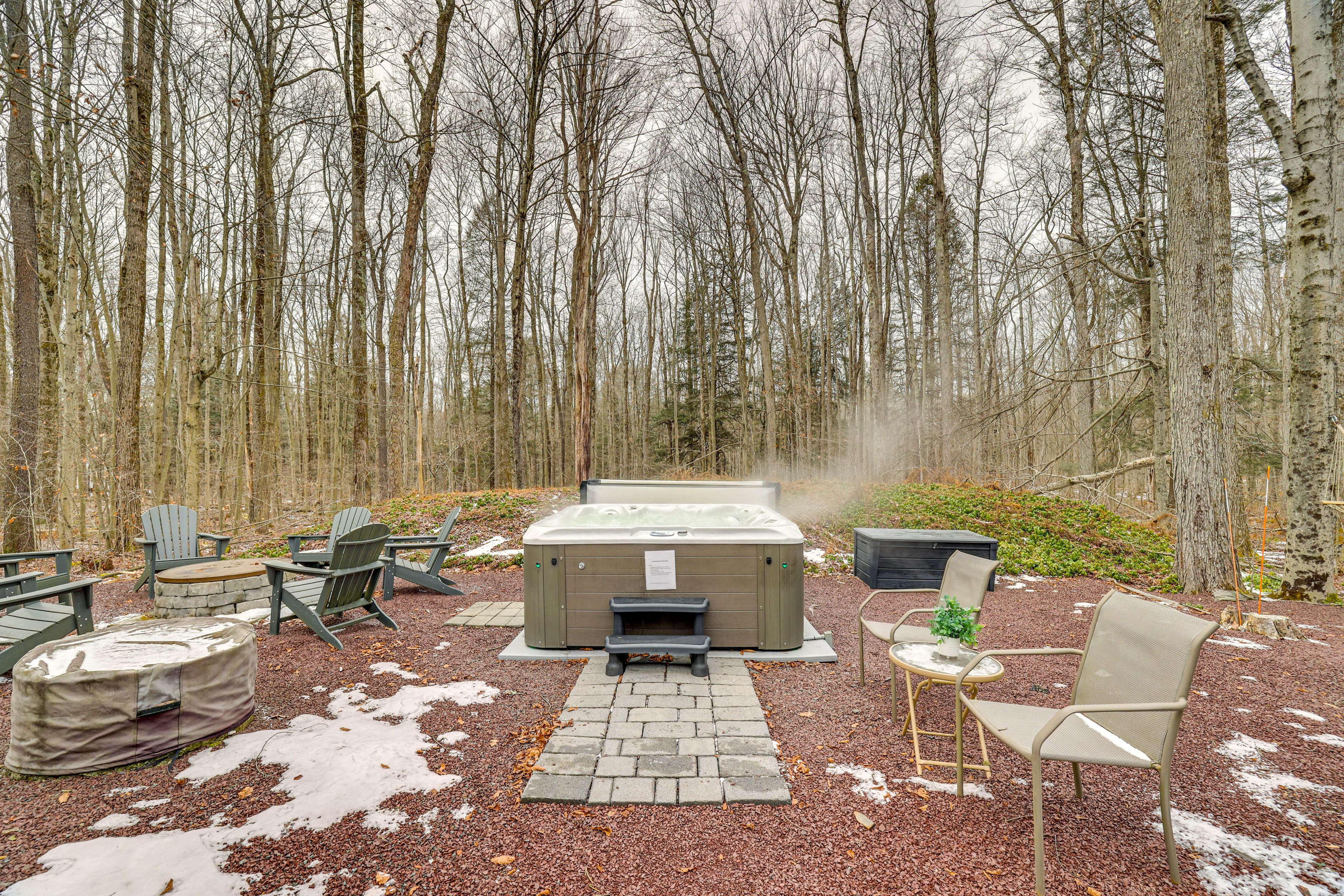 Backyard | Hot Tub | Fire Pit Area