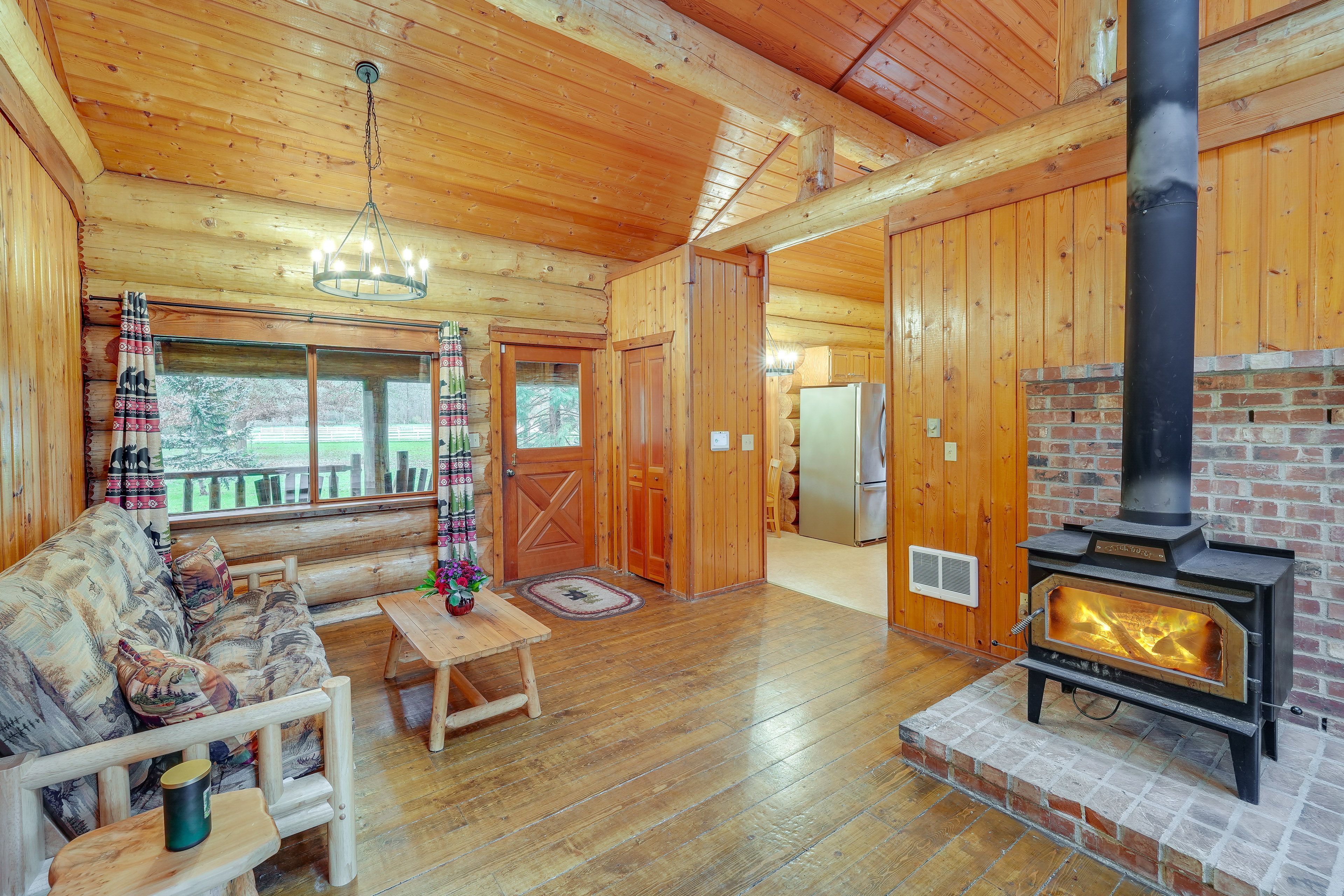 Living Room | Full Futon | Wood-Burning Stove