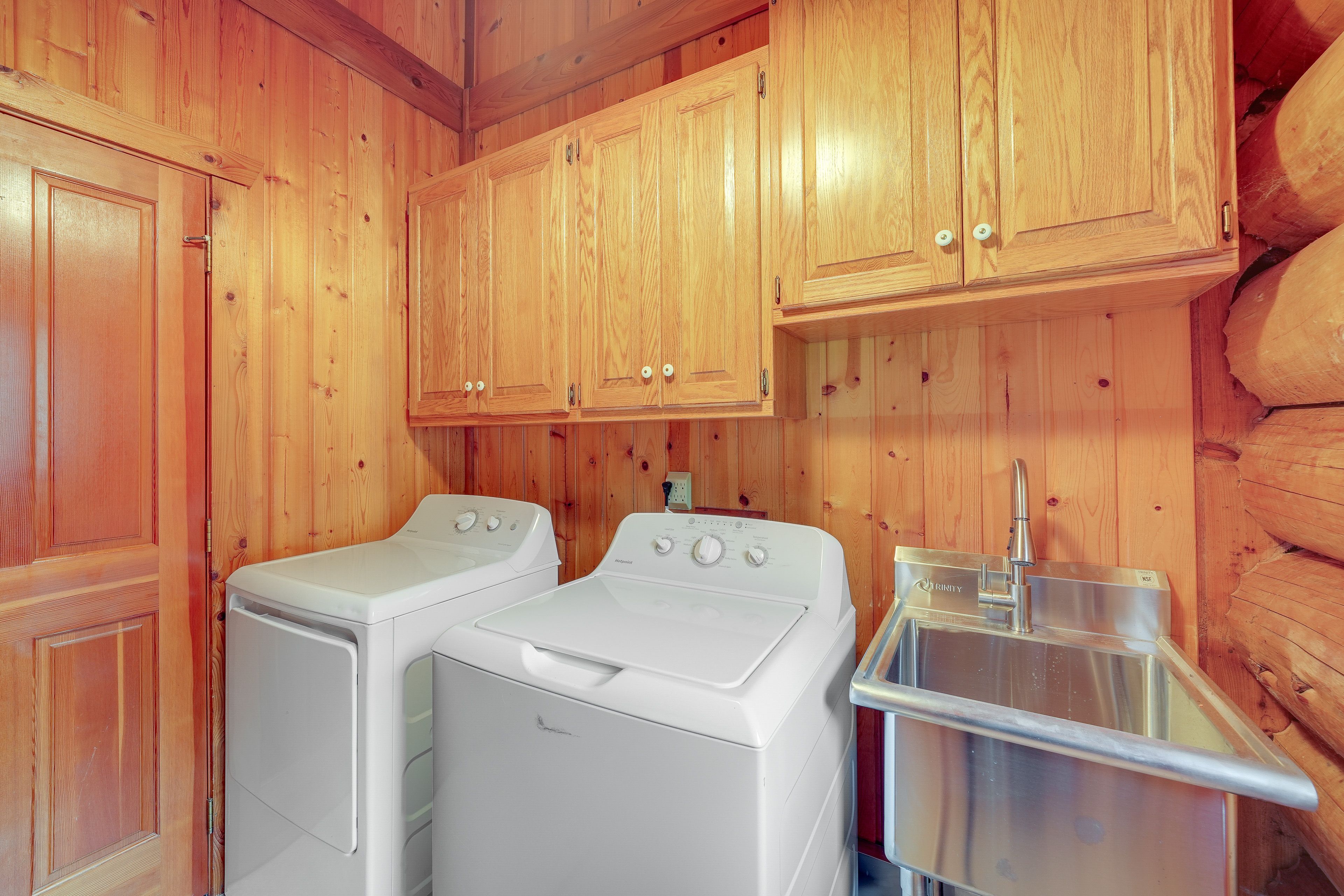 Washer + Dryer