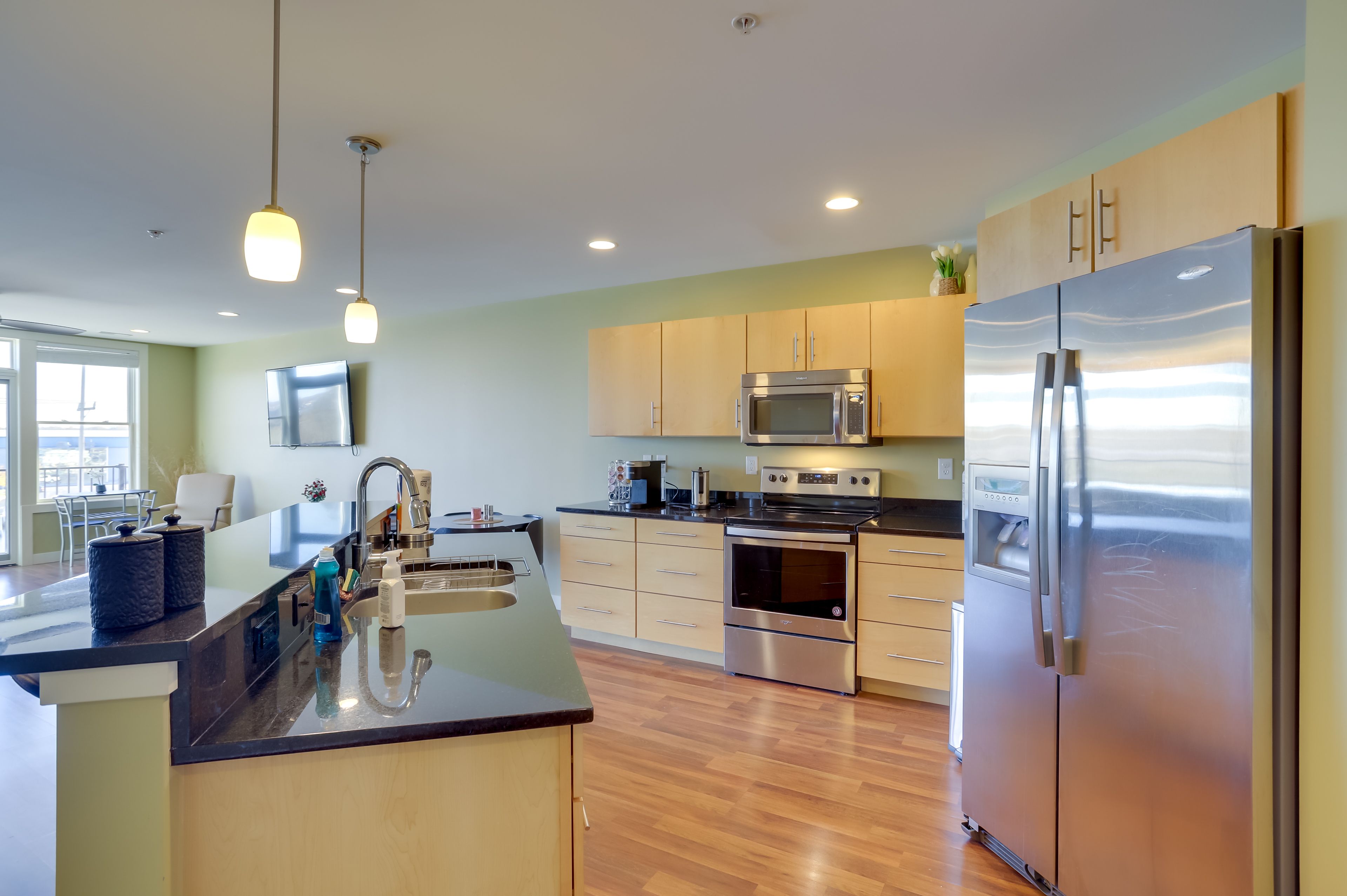 Kitchen | Keurig Coffee Maker
