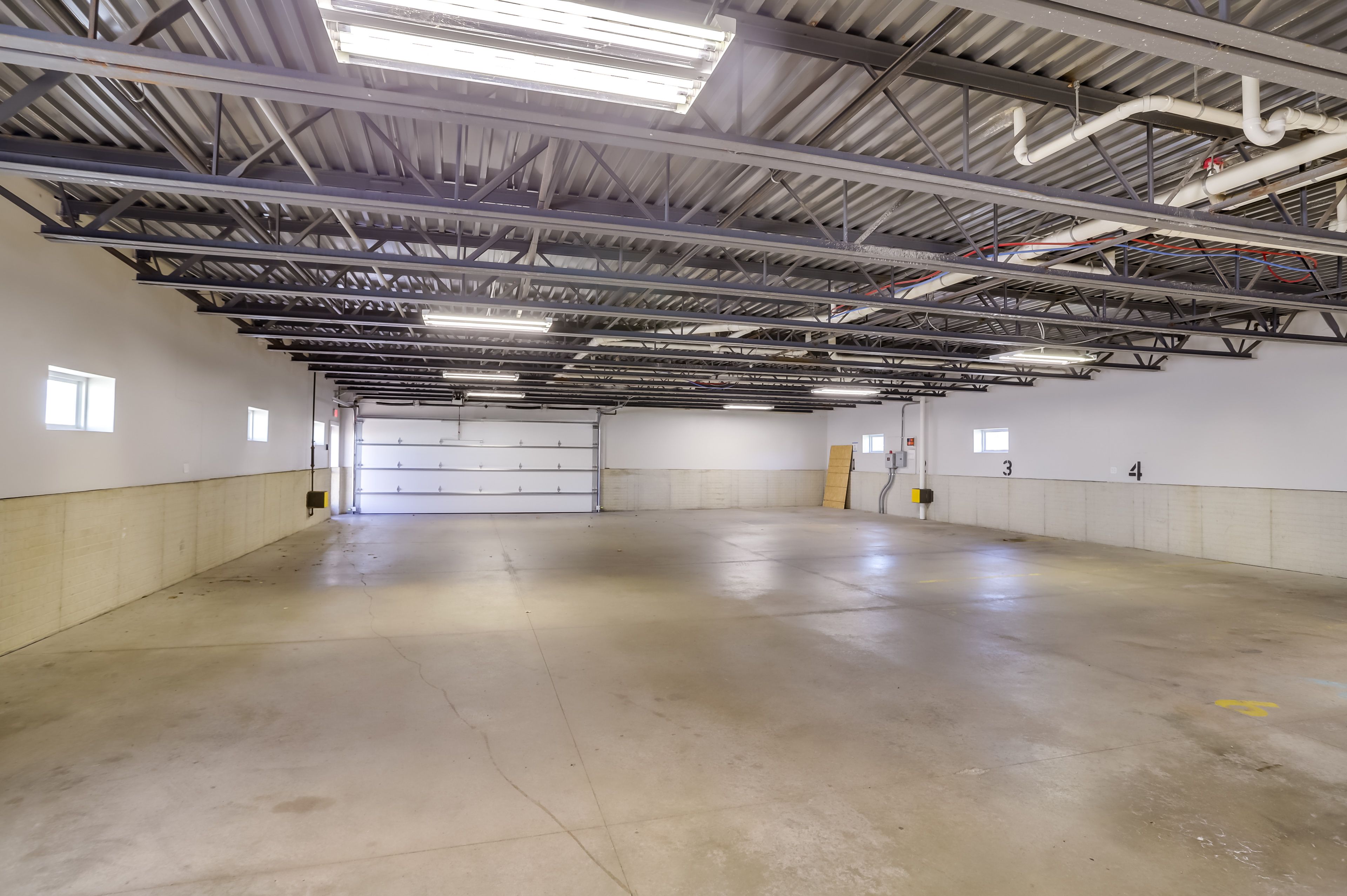 Parking | Designated Garage Space (1 Vehicle)