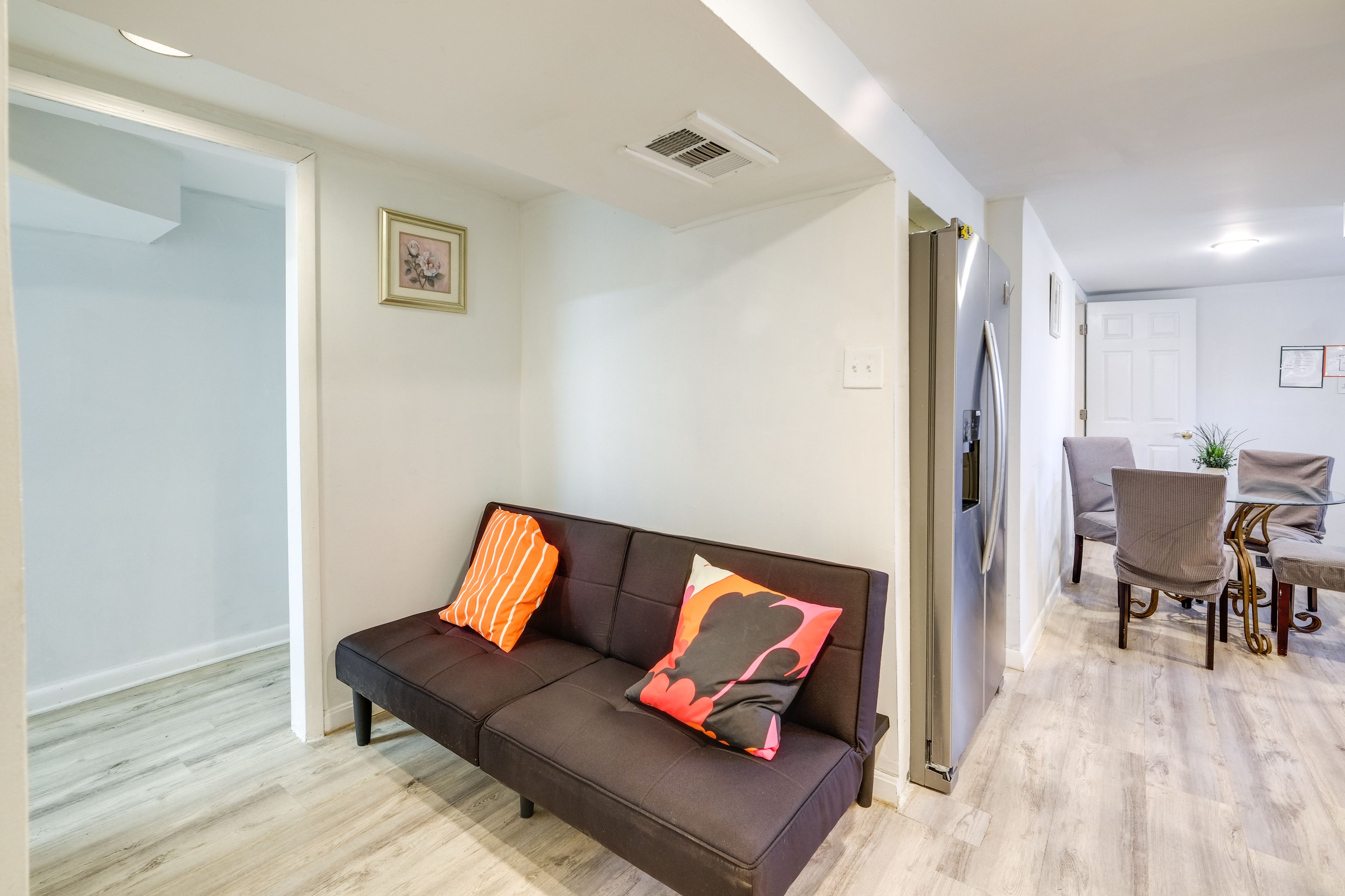 Sitting Area | Lower Level | Futon