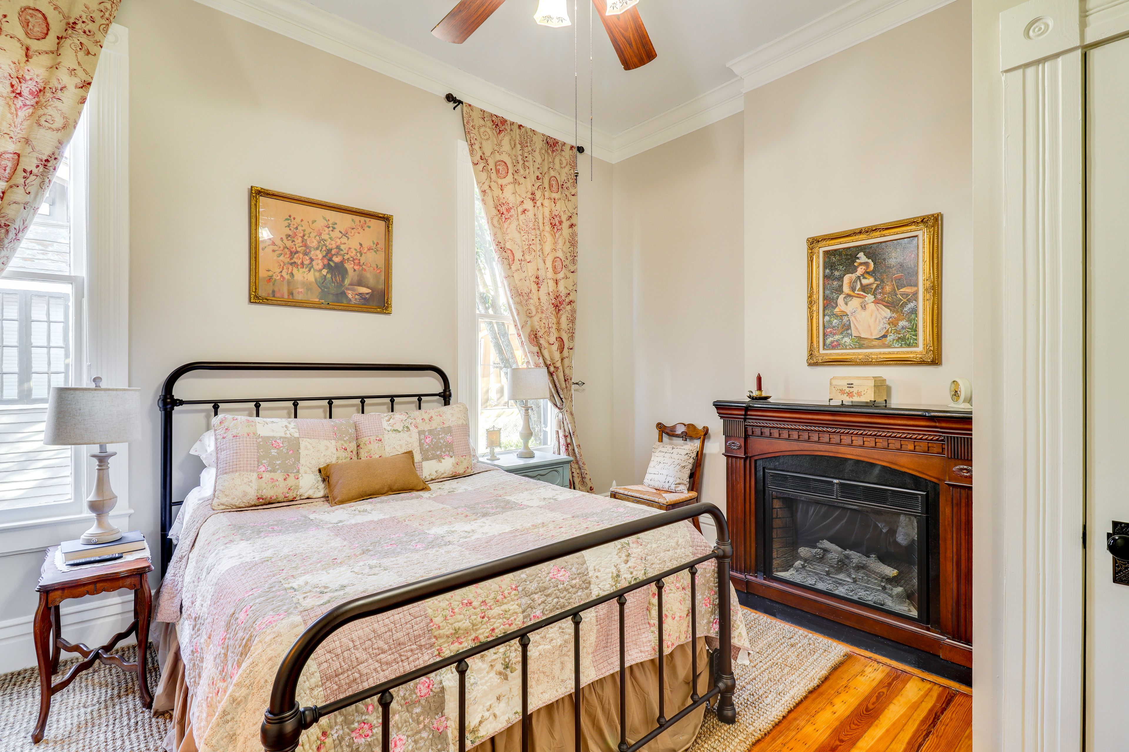 Bedroom 2 | Queen Bed | Linens Provided