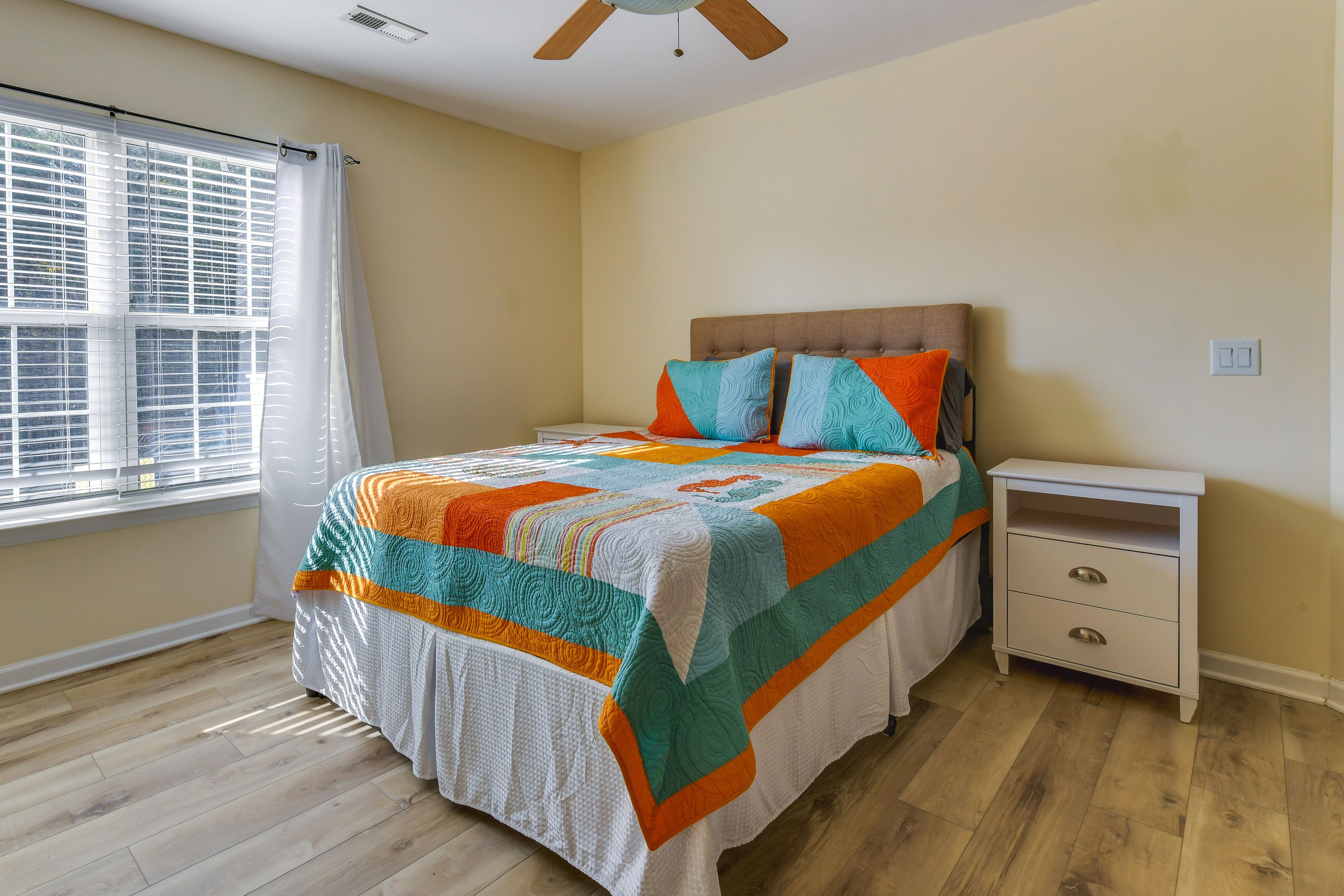 Bedroom 1 | Queen Bed | Linens Provided