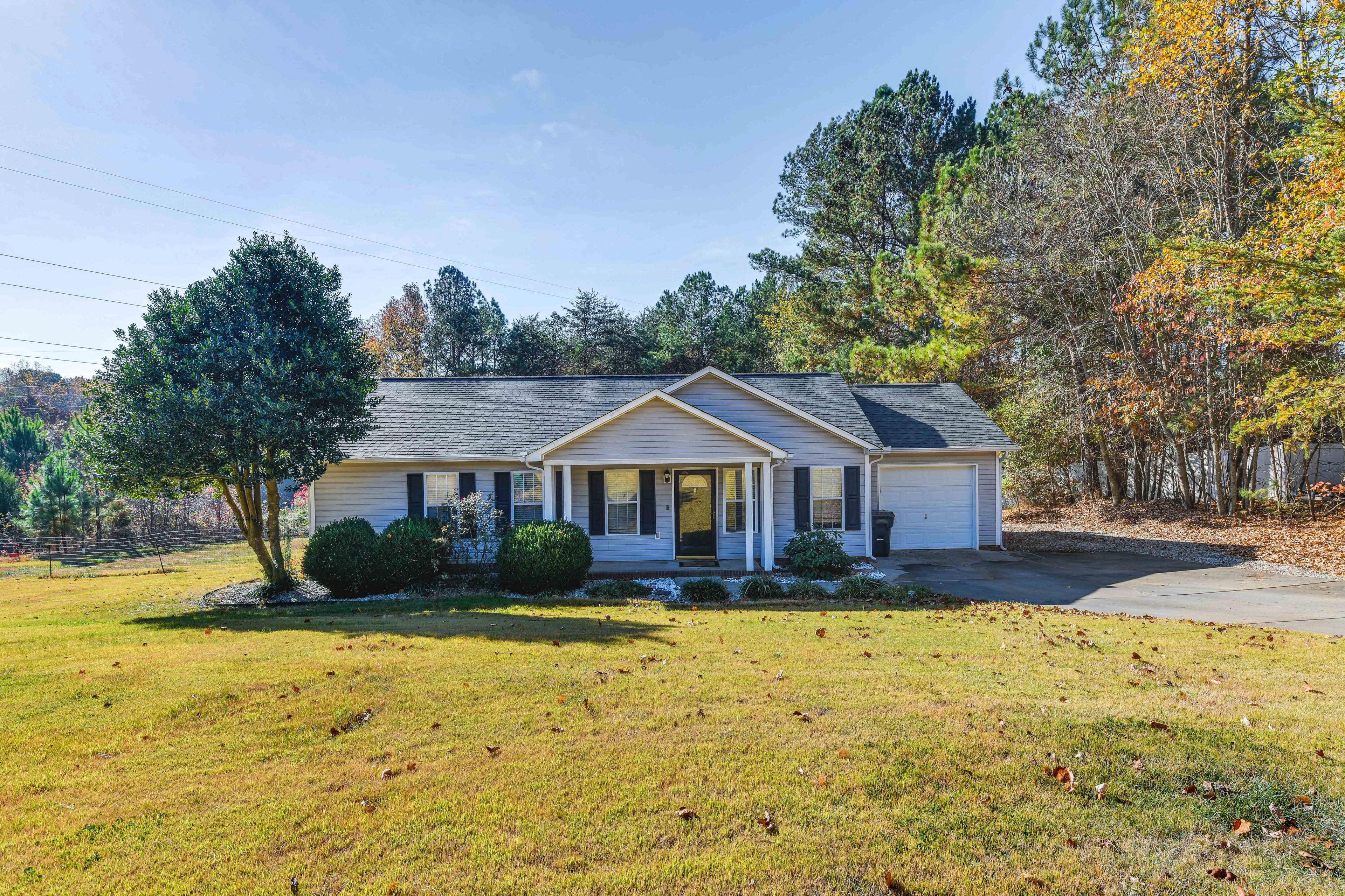 Troutman Vacation Rental | 2BR | 2BA | 1 Step Required | 1,100 Sq Ft