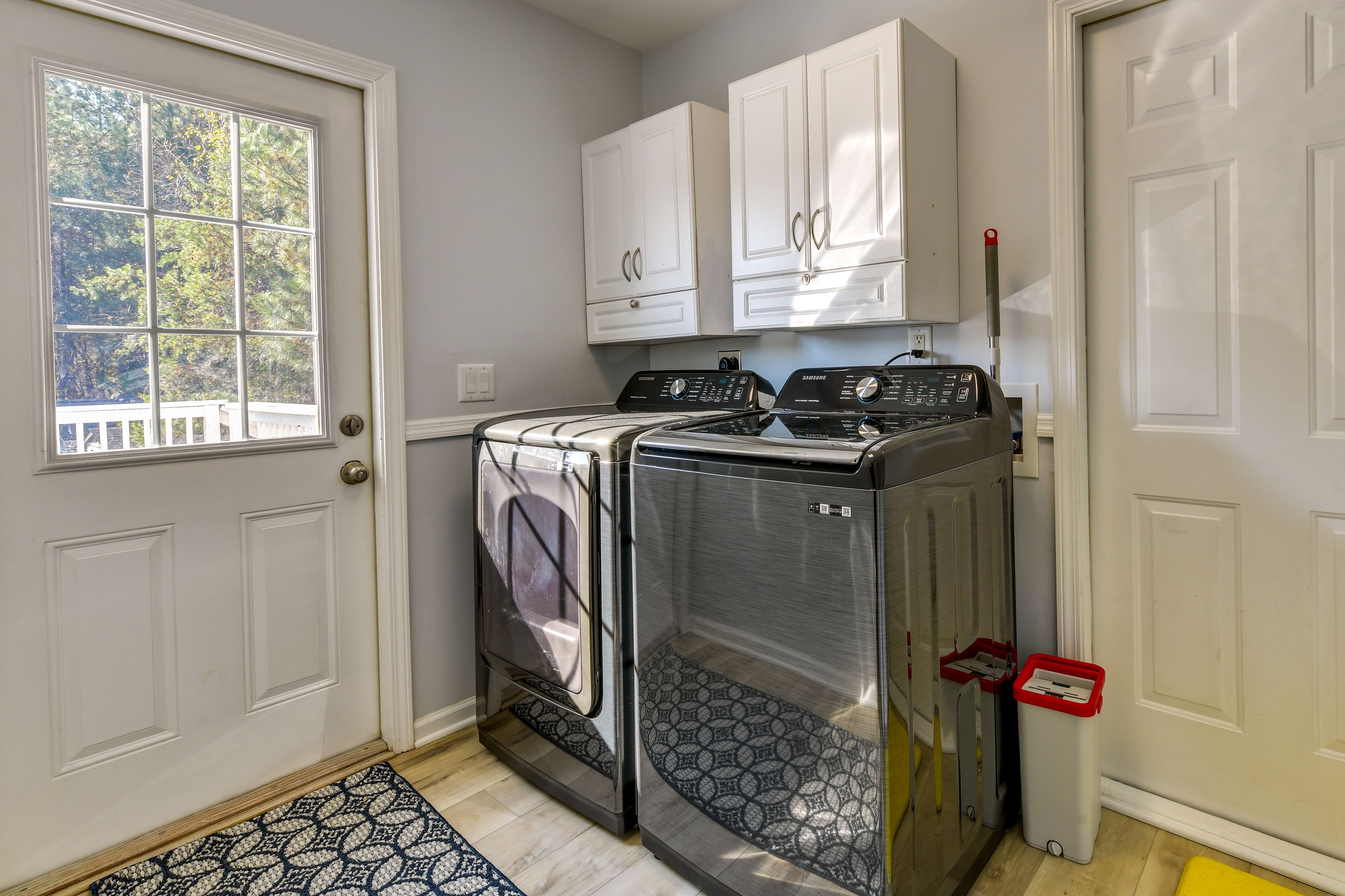 Washer & Dryer